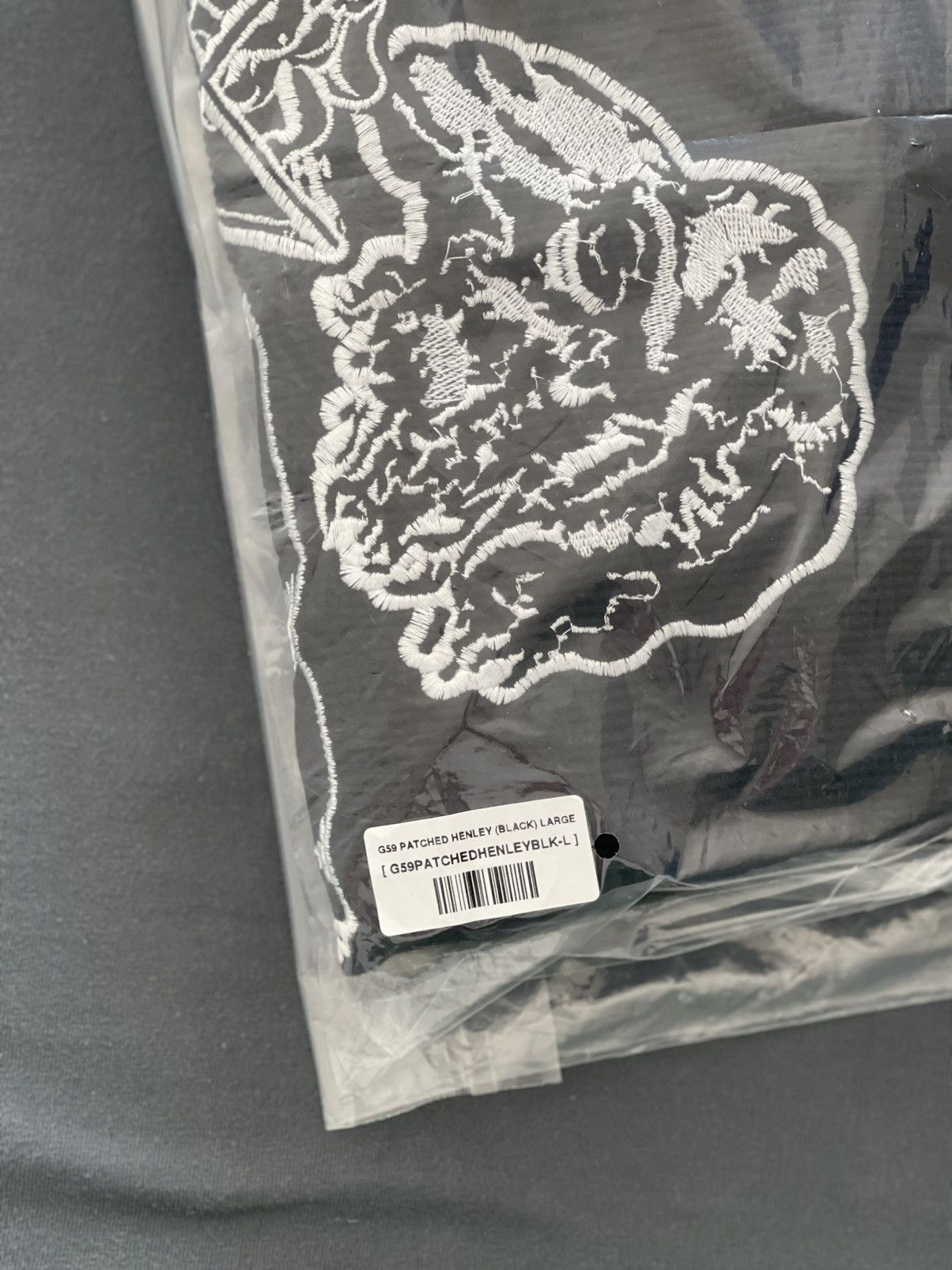 G59 Records G59 PATCHED HENLEY (BLACK) Size US L / EU 52-54 / 3 - 8 Thumbnail