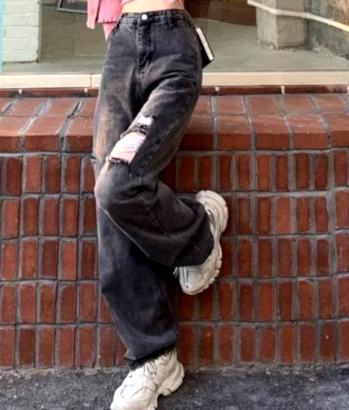 Designer × Japanese Brand × Vintage Stunning Black Washed Ripped Straight Jeans Streetwear Size 28" / US 6 / IT 42 - 4 Thumbnail