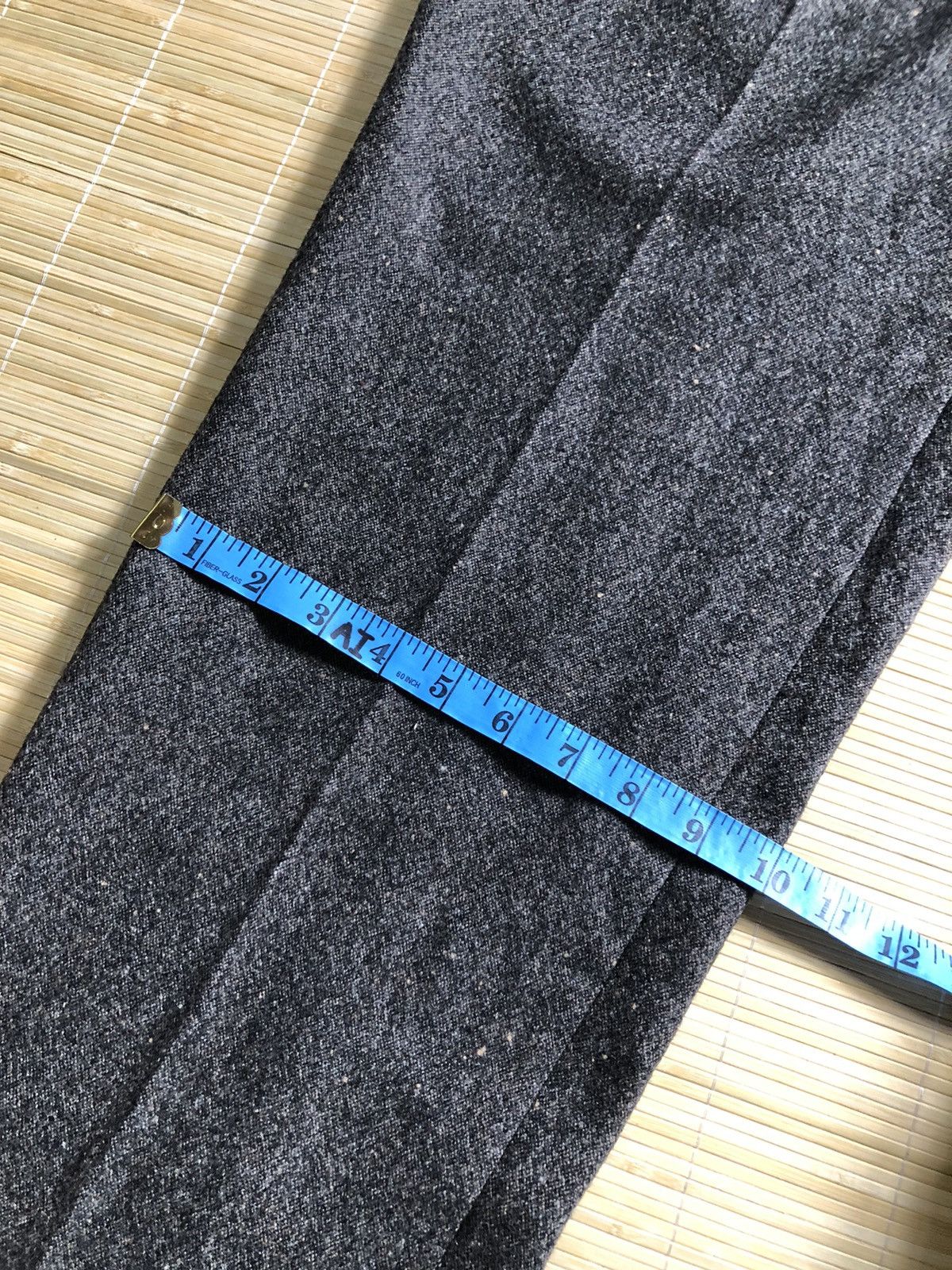Burberry Burberry London wool salt paper pants Size US 34 / EU 50 - 11 Thumbnail