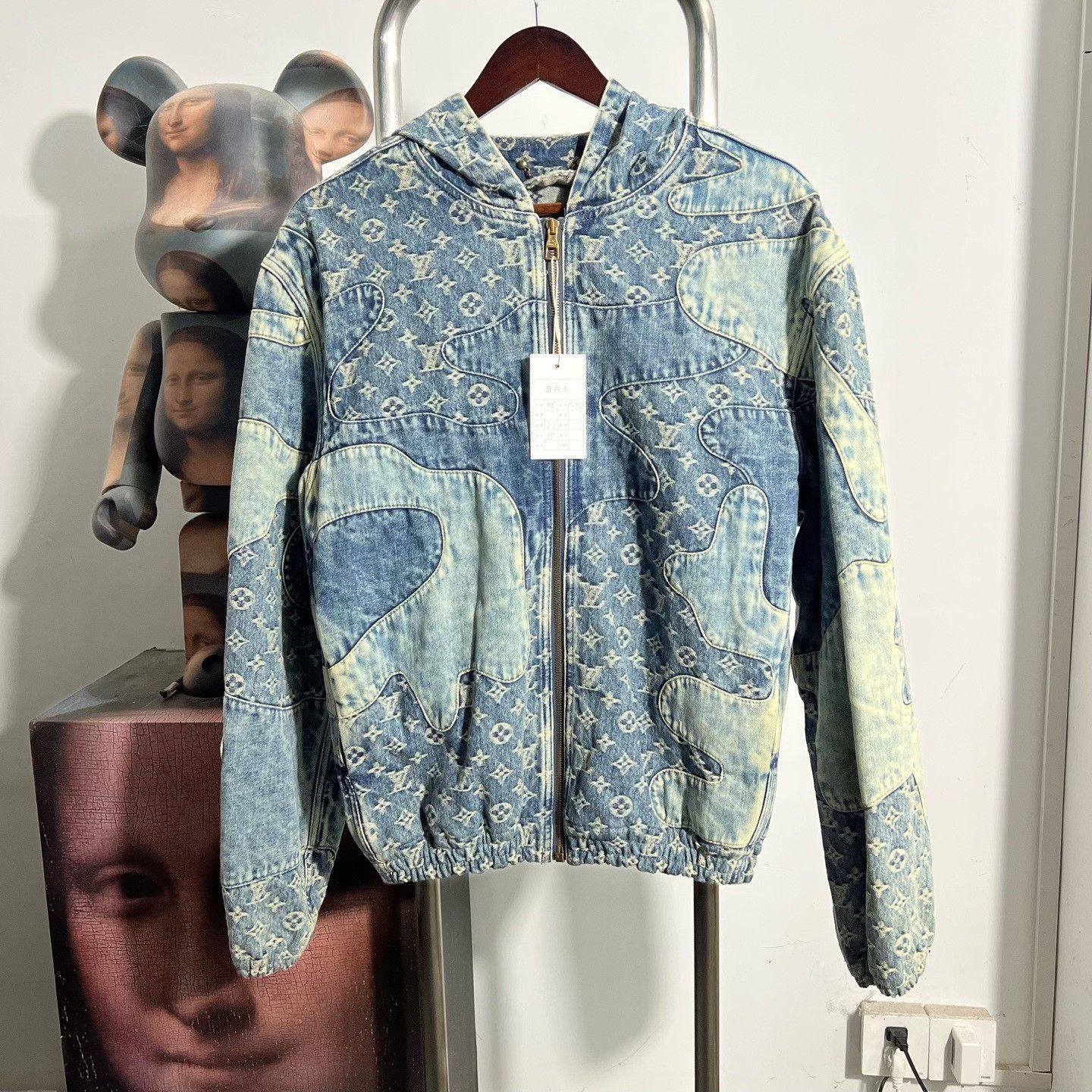 Louis Vuitton Louis Vuitton Denim Light Jacket xxl Men Size US XXL / EU 58 / 5 - 1 Thumbnail