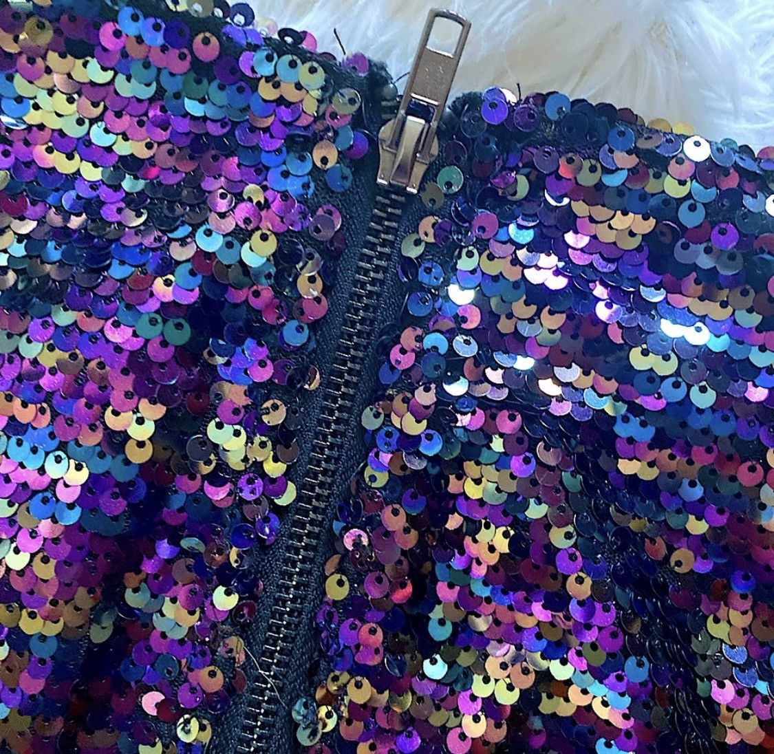 Other GORGEOUS SPARKLY SEQUIN SIDE LADDER CUTOUT MINI SKIRT SZ S Size 26" / US 2 / IT 38 - 5 Thumbnail