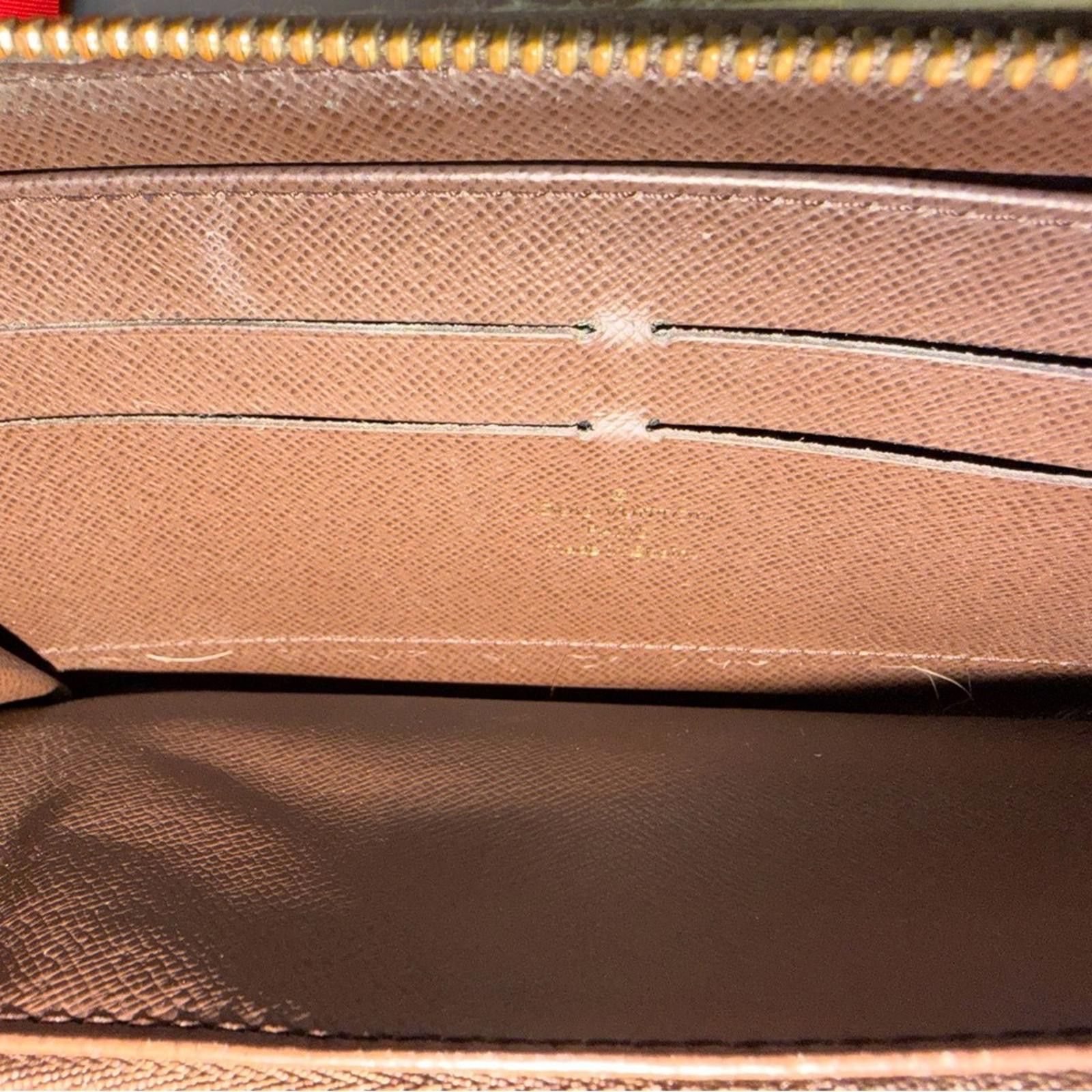 Louis Vuitton Louis Vuitton Monogram Denim Zippy Wallet in Brown and Tan Size ONE SIZE - 7 Thumbnail