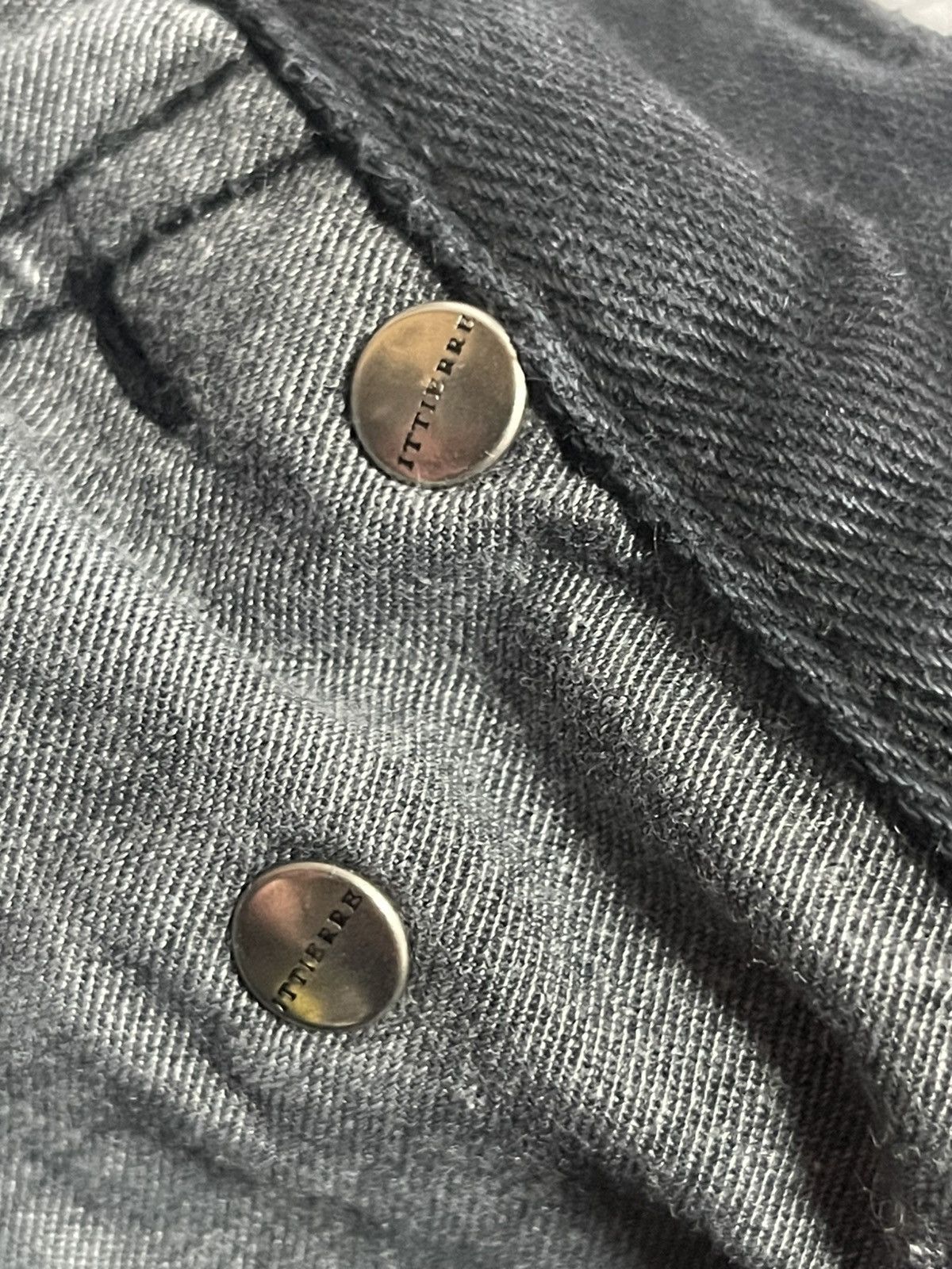 Versace Jeans Couture × Vintage VERSACE JEANS COUTURE VINTAGE MEDUSA BLACK EDITION SIZE 36 Size US 34 / EU 50 - 15 Thumbnail