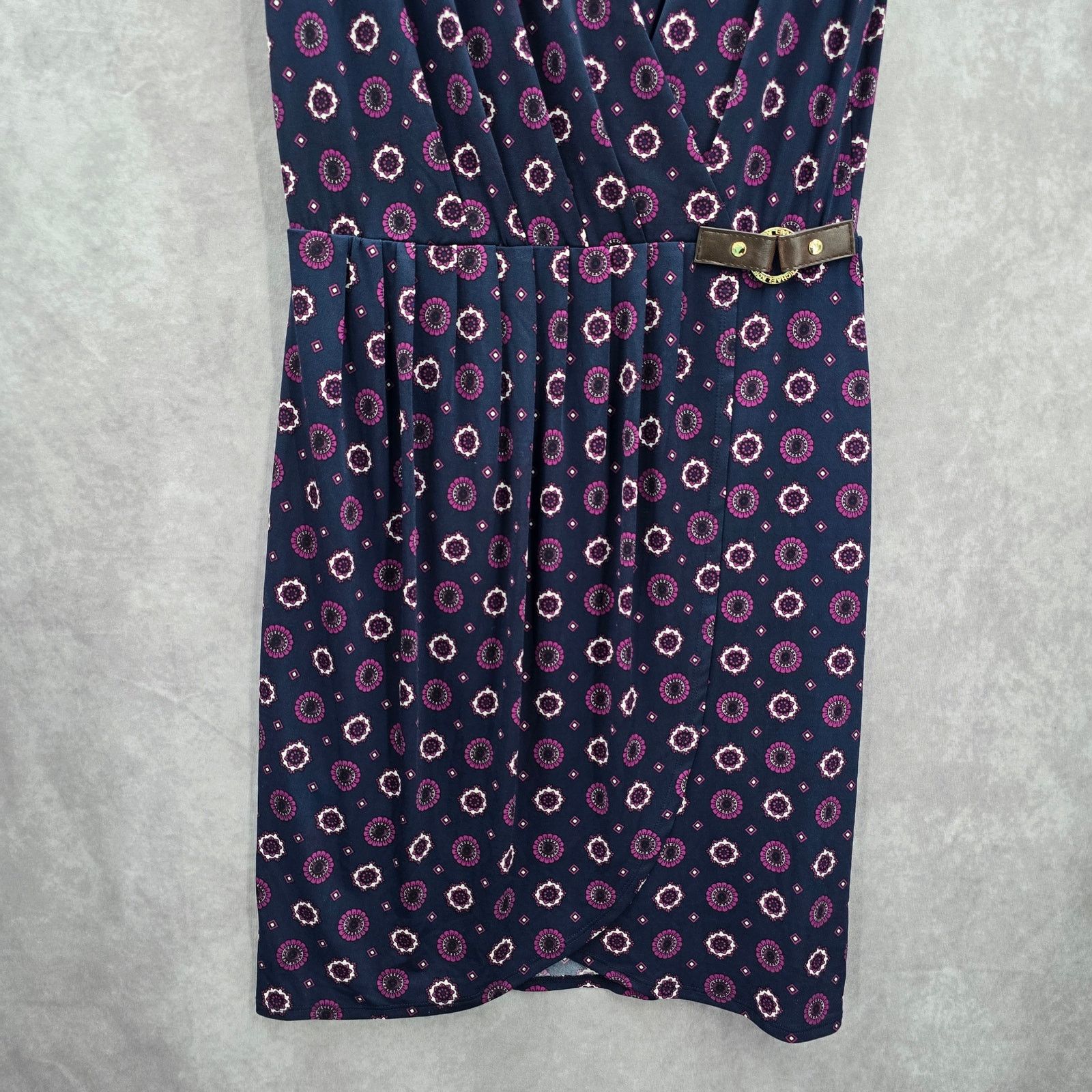Michael Kors Michael Kors Purple Wrap Floral Sleeveless Buckle Medium Size M / US 6-8 / IT 42-44 - 4 Thumbnail