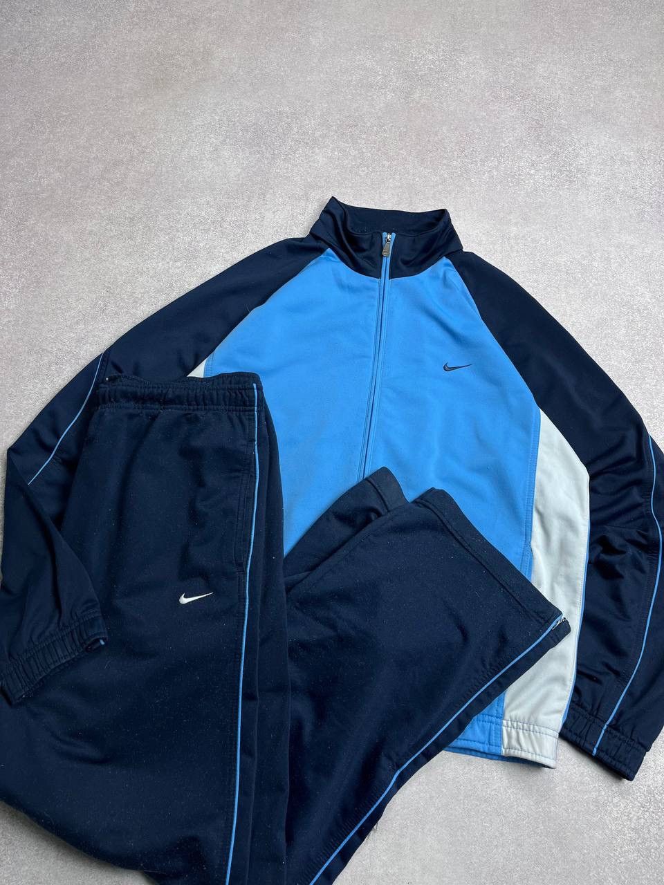 Nike × Vintage Vintage Nike Retro Swoosh Nylon Tracksuit Y2K M Size US M / EU 48-50 / 2 - 2 Thumbnail