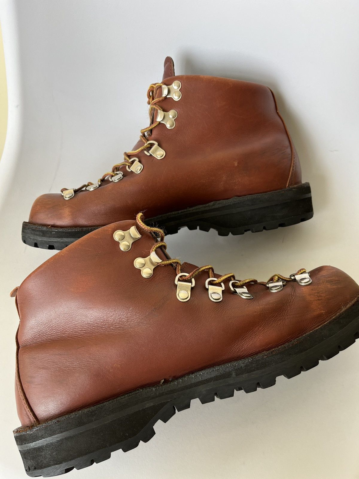 Danner Danner Mountain Light Goretex Size US 7 / EU 40 - 7 Thumbnail