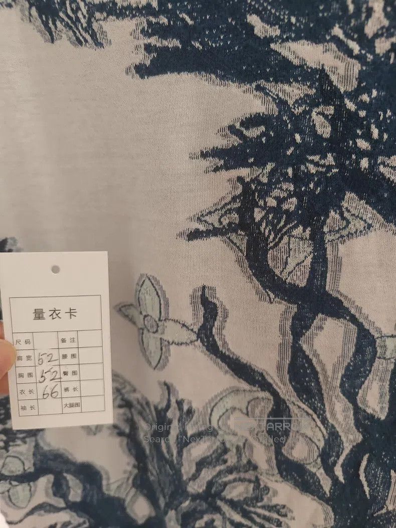 Louis Vuitton Louis Vuitton Three-flower full print short sleeve Size US S / EU 44-46 / 1 - 5 Thumbnail