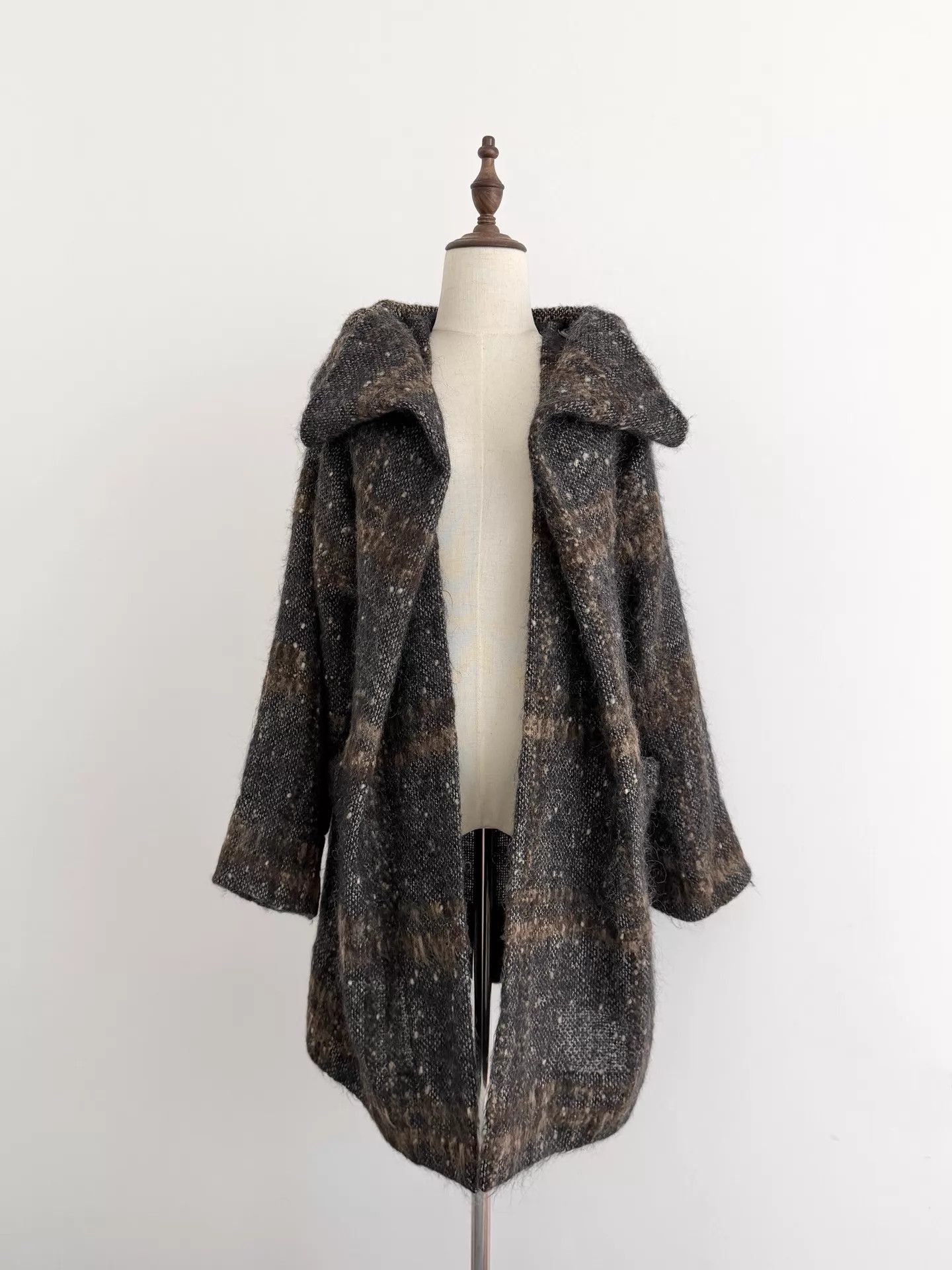 Vivienne Westwood Vivienne Westwood Anglomania Two-Way Convertible Fur 38 Size XS / US 0-2 / IT 36-38 - 5 Thumbnail