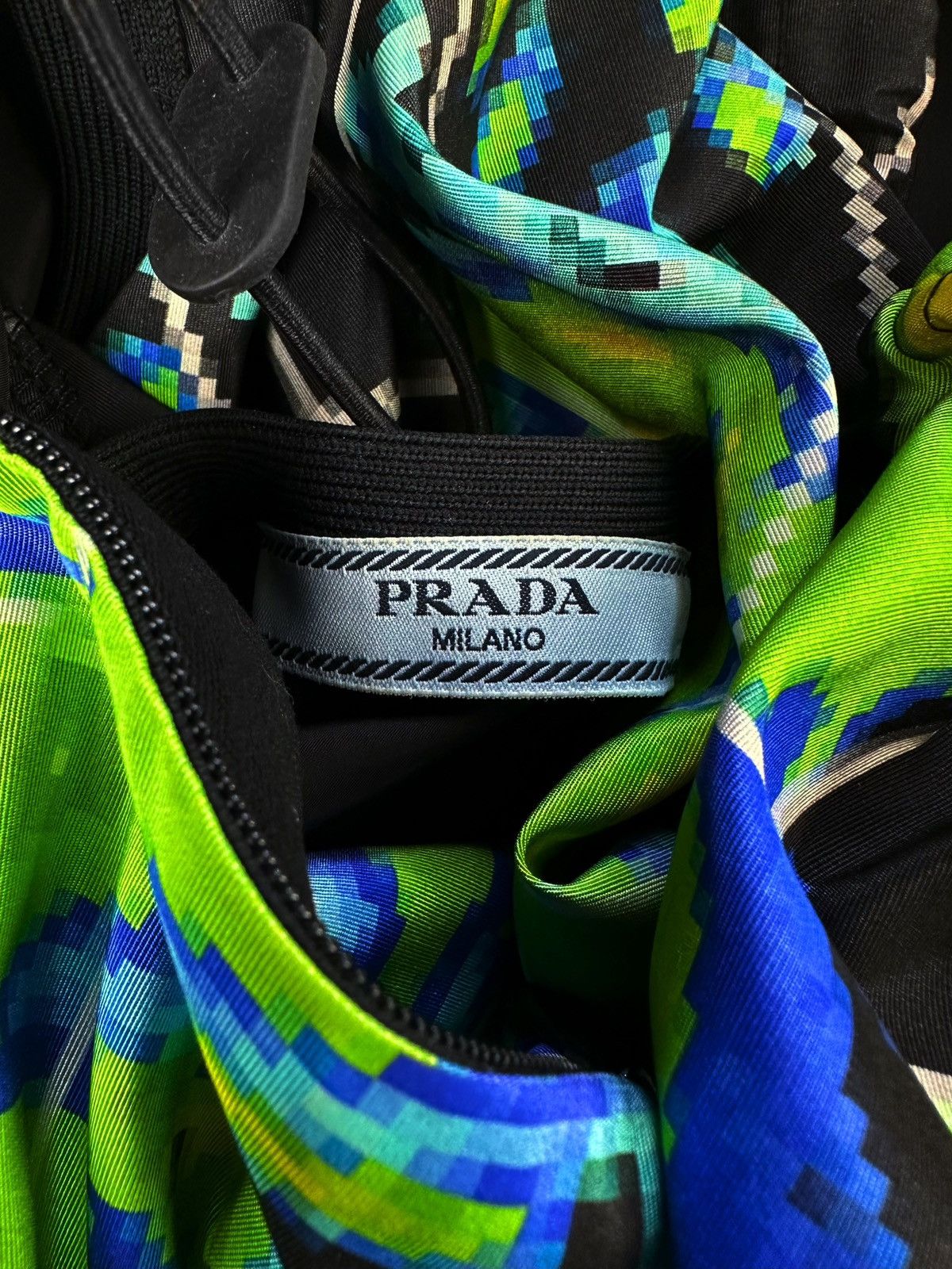 Prada SS17 Prada ‘Radar’ Pixelated Ripstop Graphic Nylon Vest Size US S / EU 44-46 / 1 - 3 Thumbnail