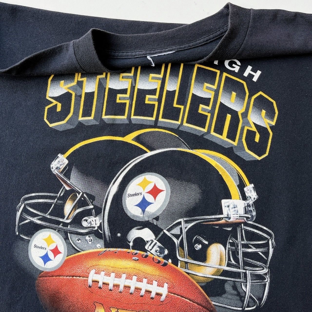 Vintage 90s Pittsburg Steelers NFL t-shirt/ XL Size US XL / EU 56 / 4 - 9 Thumbnail