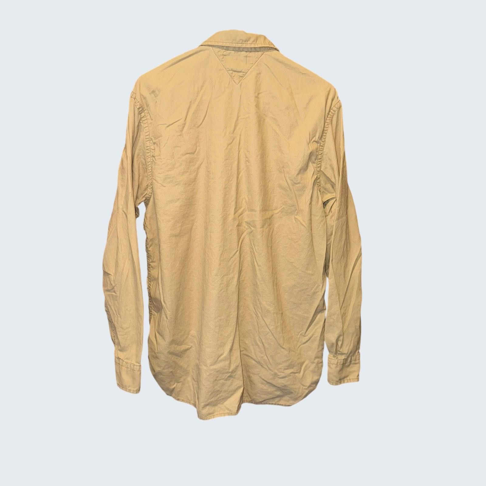Tommy Hilfiger Tommy Hilfiger Mens Tan Corduroy Button Down Shirt Utility L Size US L / EU 52-54 / 3 - 2 Thumbnail