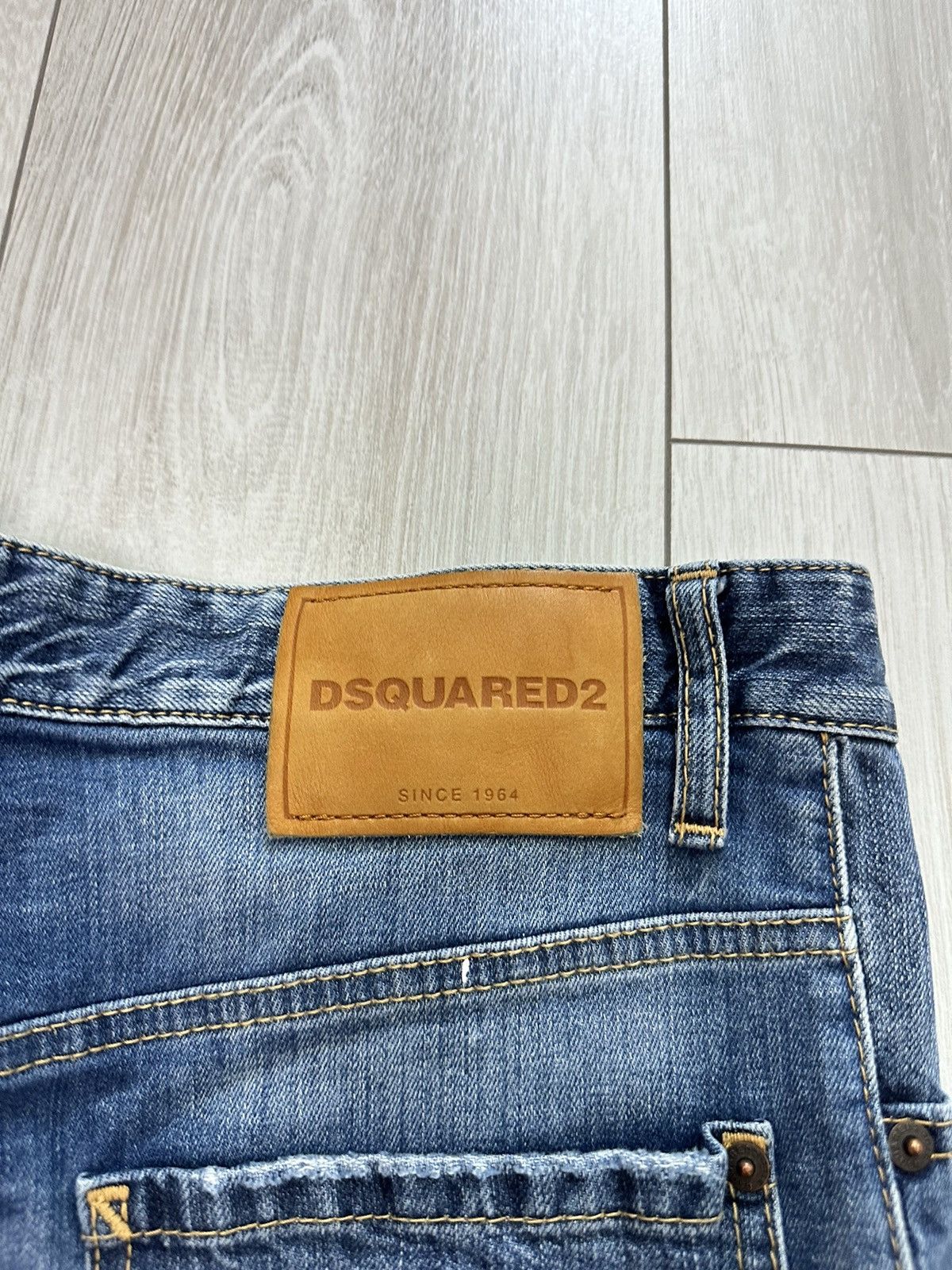 Dsquared2 Dsquared2 Sexy Twist Distressed Denim Jeans Pants (A031) Size US 34 / EU 50 - 20 Thumbnail