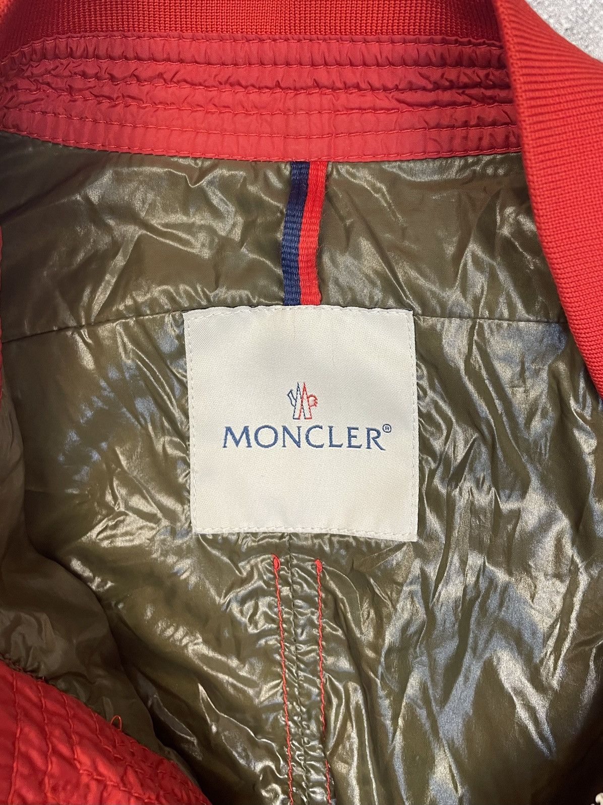 Moncler Moncler thym Lightweight Jacket Red Size US S / EU 44-46 / 1 - 14 Thumbnail