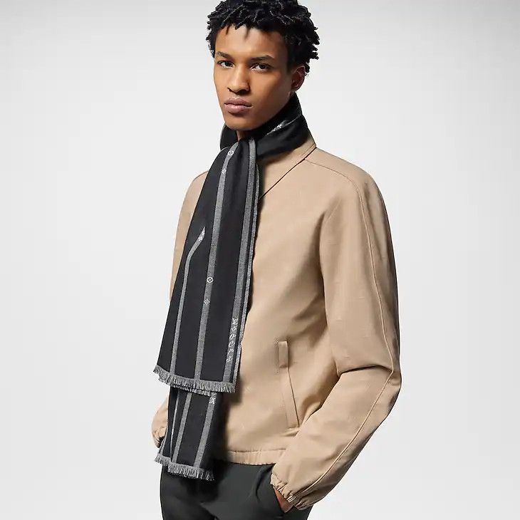 Louis Vuitton LV Vers Stole Size ONE SIZE - 3 Thumbnail