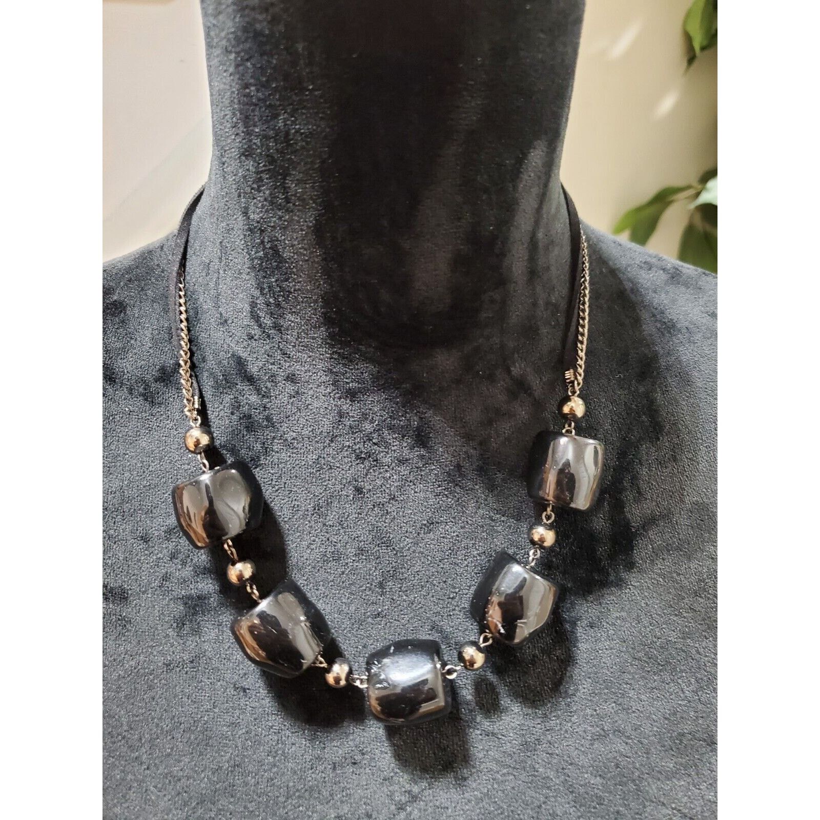 Other Women's Beaded Choker Stylish Statement Pewter Necklace Size ONE SIZE - 6 Thumbnail