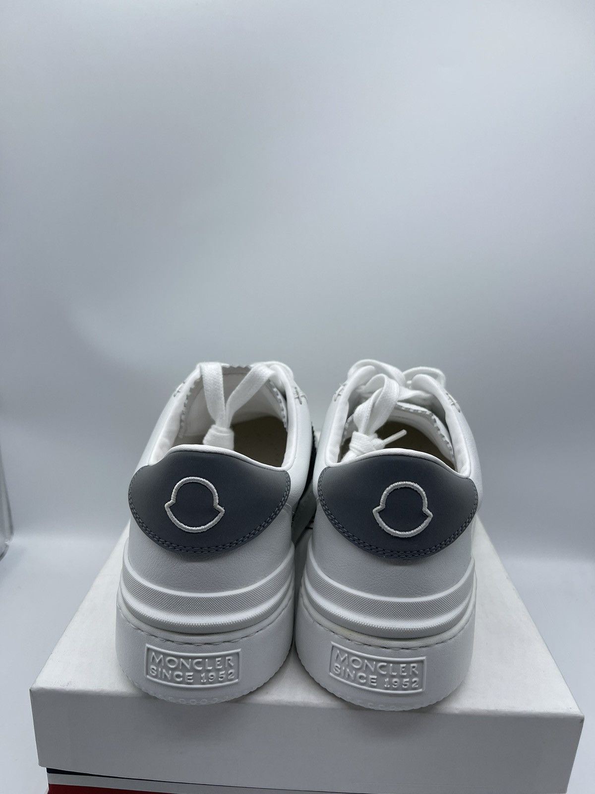 Moncler Moncler Trainers Size Uk7 Eu 40 Size US 10 / IT 40 - 3 Thumbnail