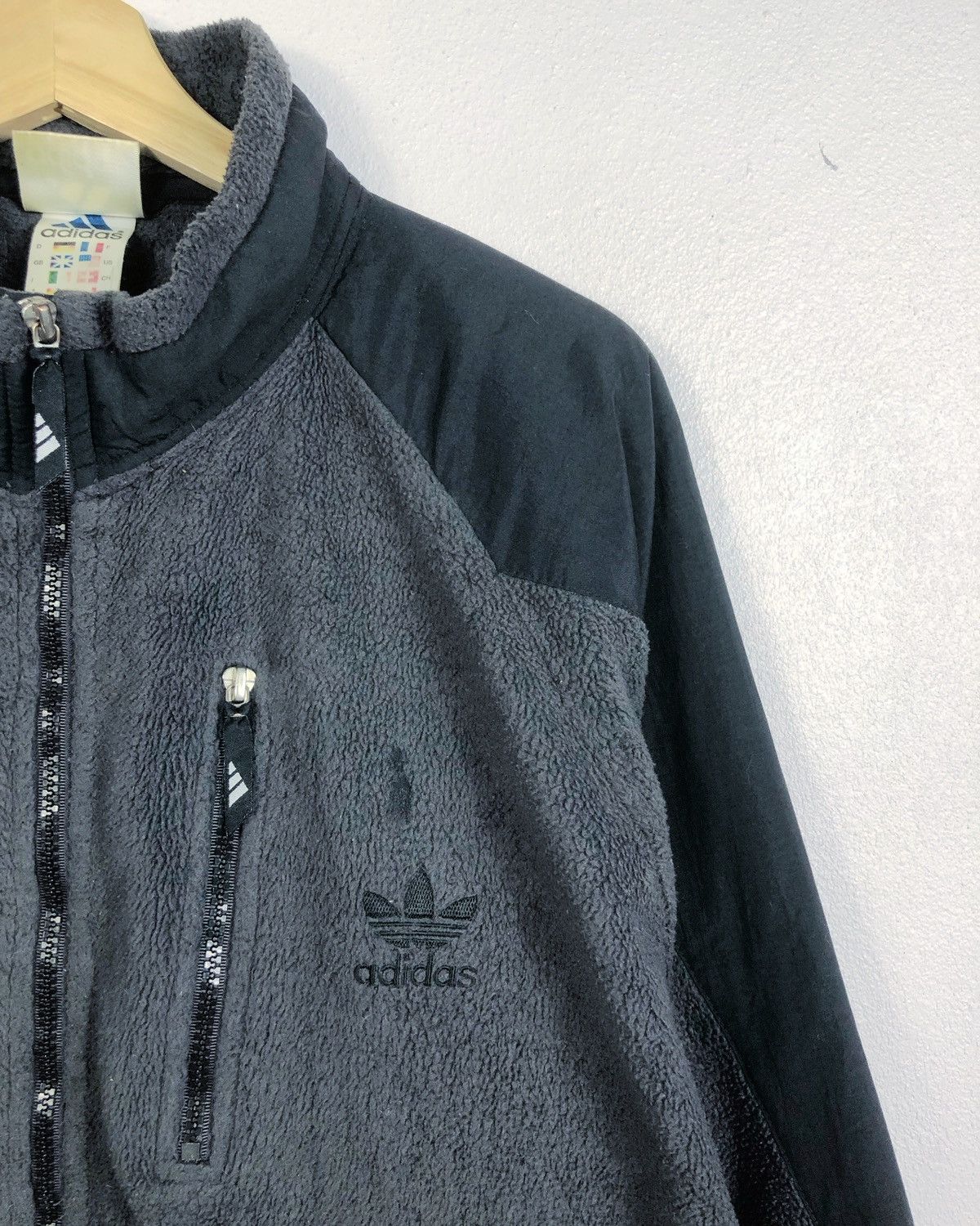 Adidas Rare Vintage Adidas Trefoil Big Logo Fleece Zipper Jacket Size US L / EU 52-54 / 3 - 4 Thumbnail