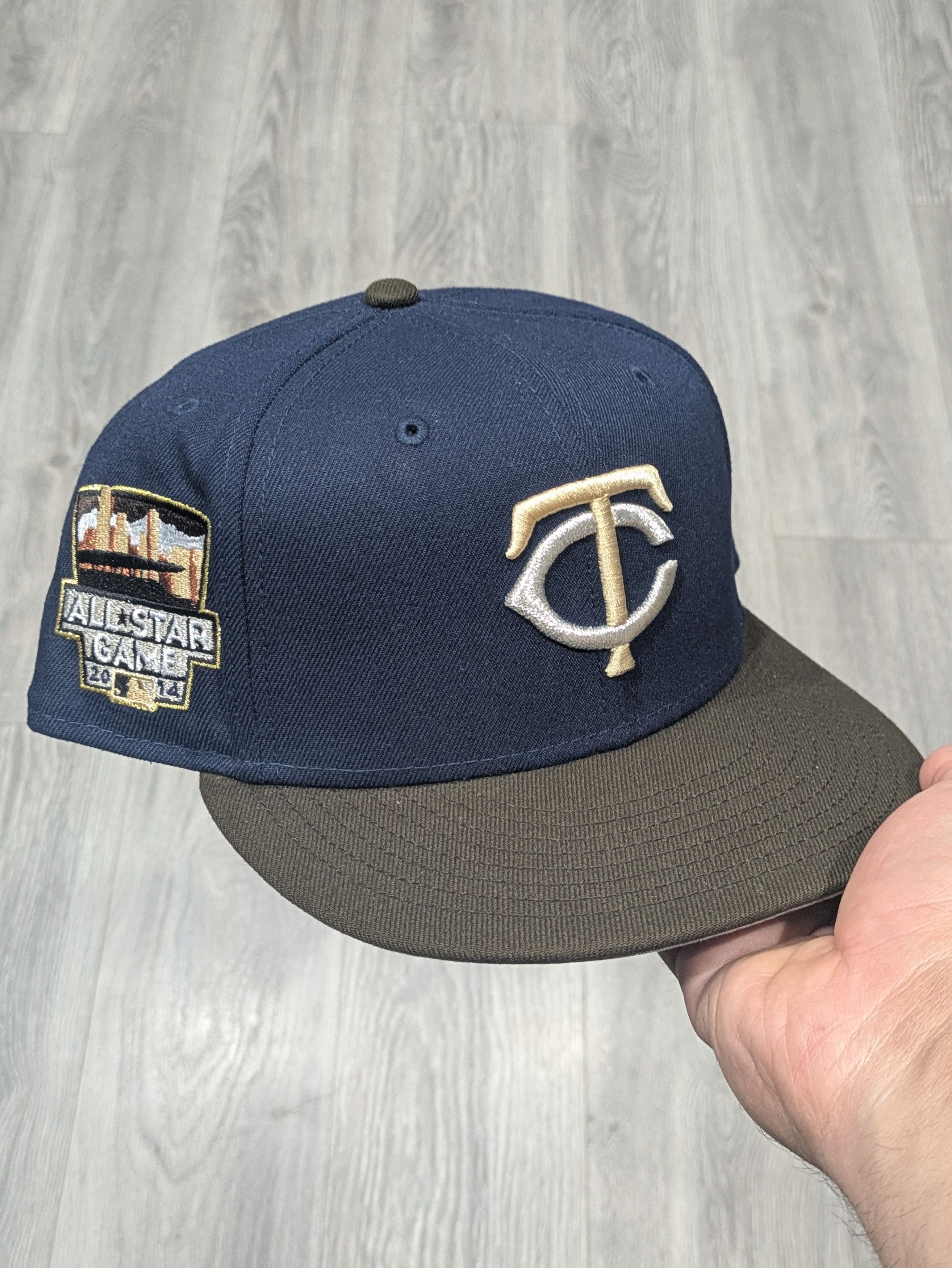 New Era 59fifty All The Right Minnesota Twins 7 5/8 Rushmore Size ONE SIZE - 1 Thumbnail