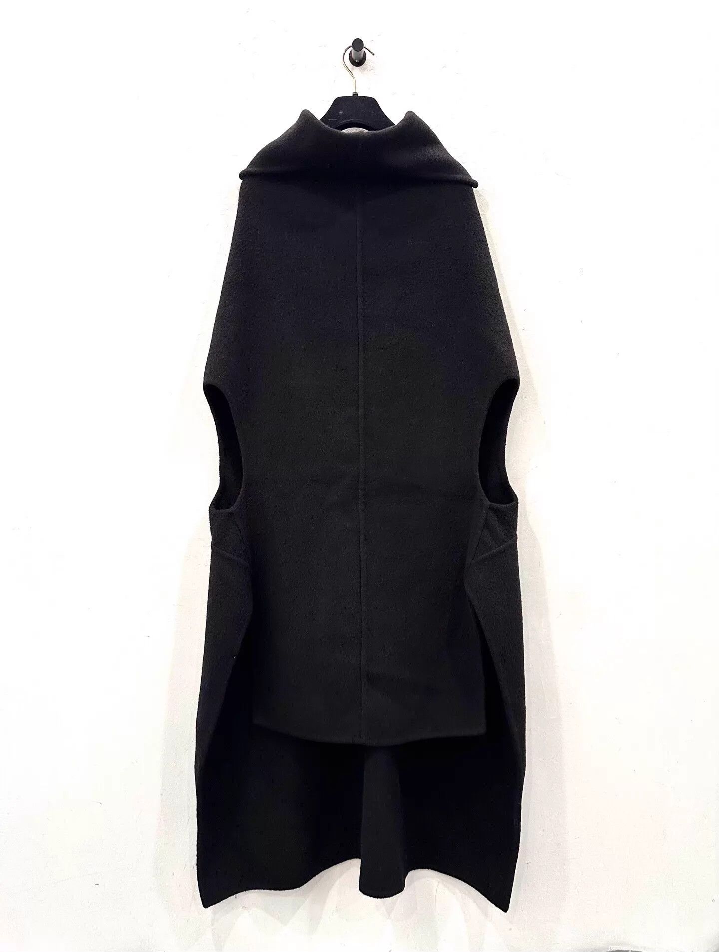 Rick Owens Rick Owens Women's Black Cashmere Vest 40 New Authentic Size S / US 4 / IT 40 - 2 Thumbnail