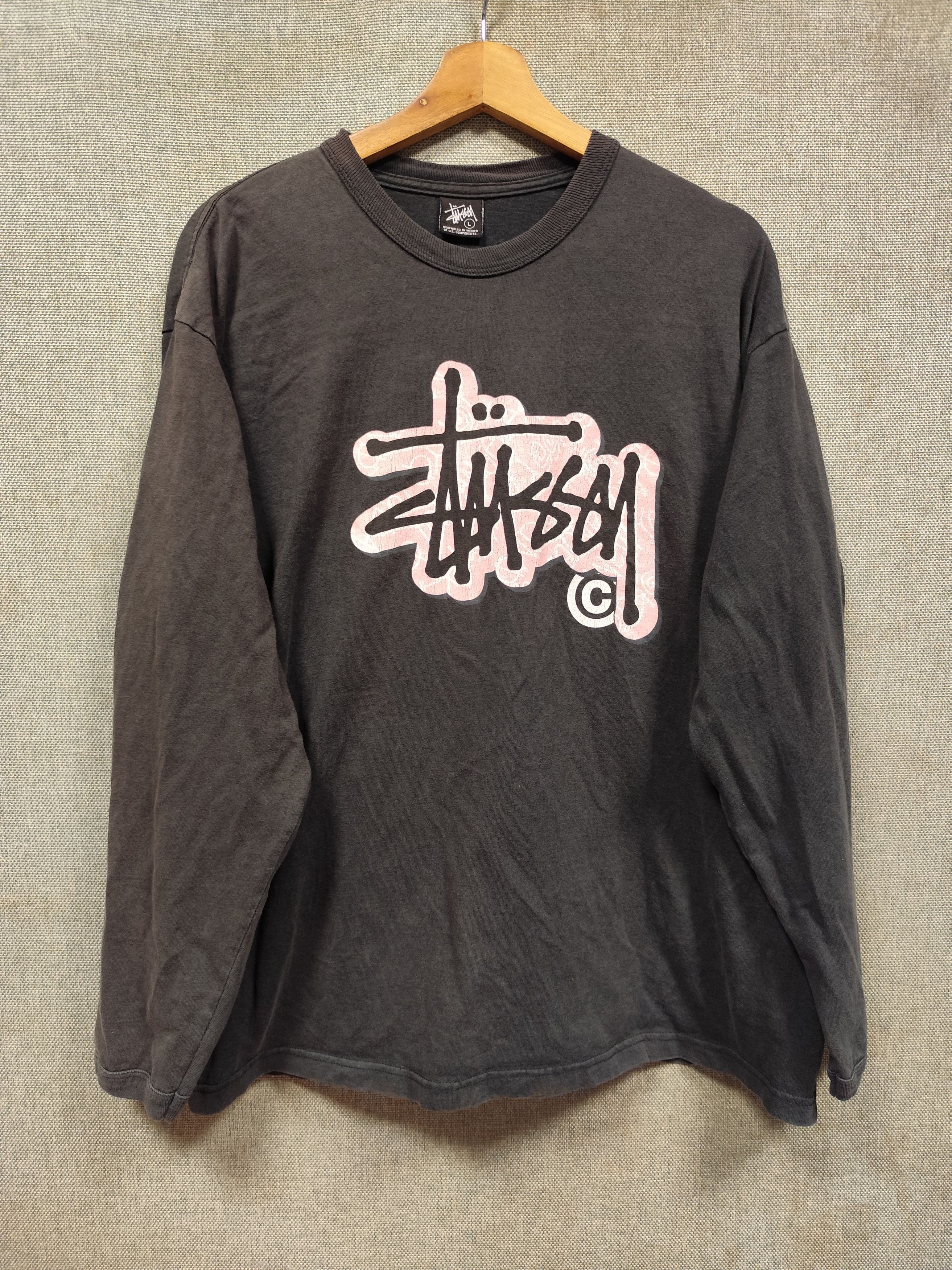 Stussy t shirt long sleeve stussy big logo very rare Size US L / EU 52-54 / 3 - 1 Thumbnail
