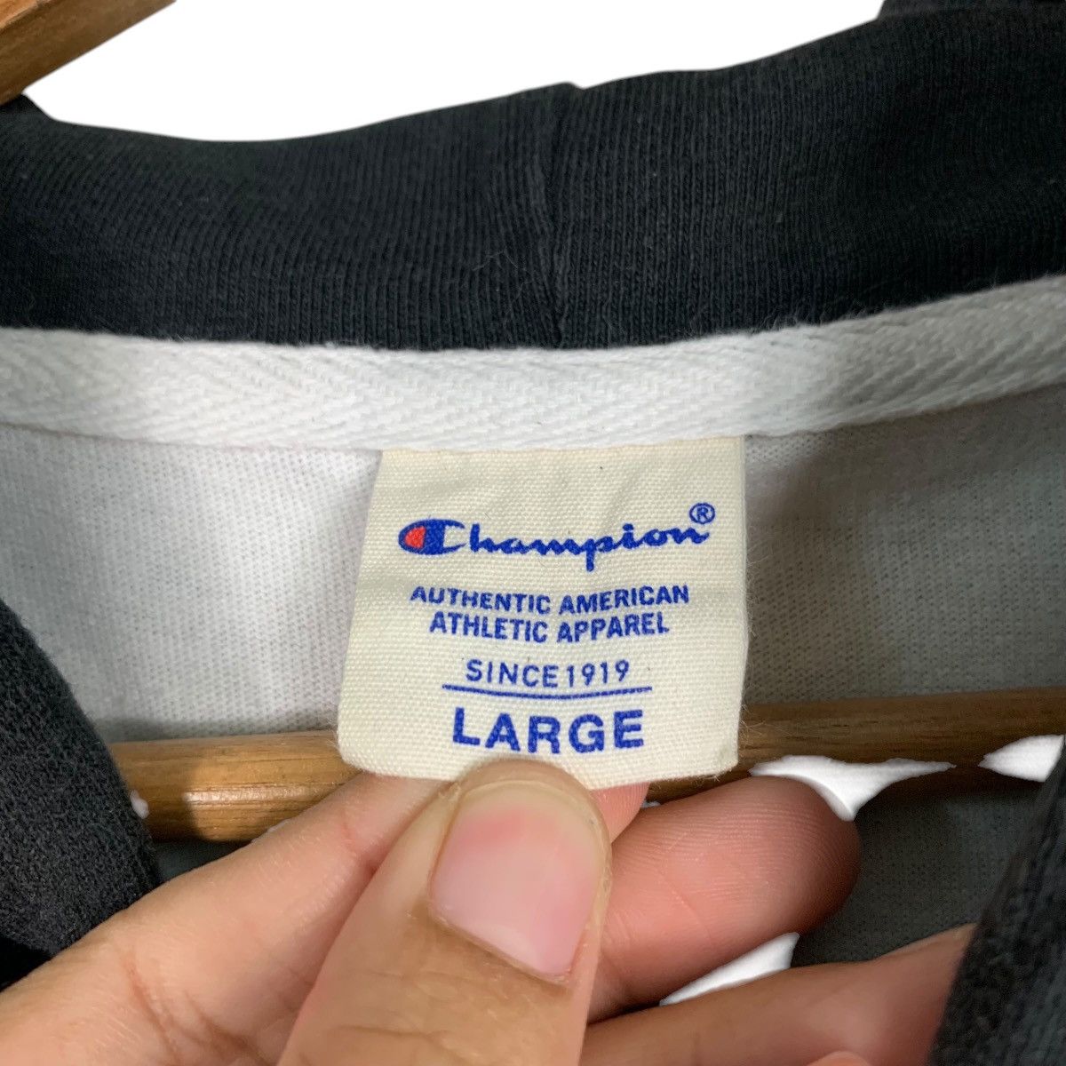 Champion CHAMPION Short Sleeve Pullover Hoodies Sweatshirt #1722-C76 Size US L / EU 52-54 / 3 - 14 Thumbnail