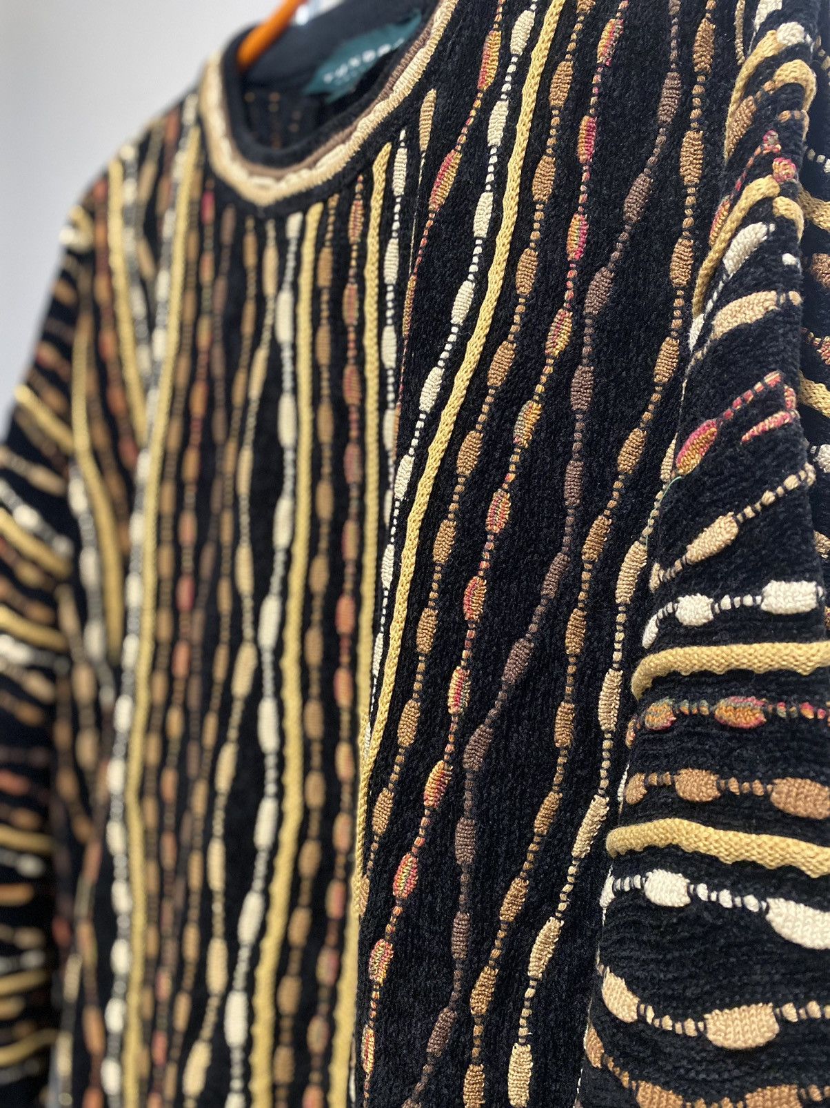Tundra Canada Tundra Canada Coogi style sweater Size US XXL / EU 58 / 5 - 4 Thumbnail