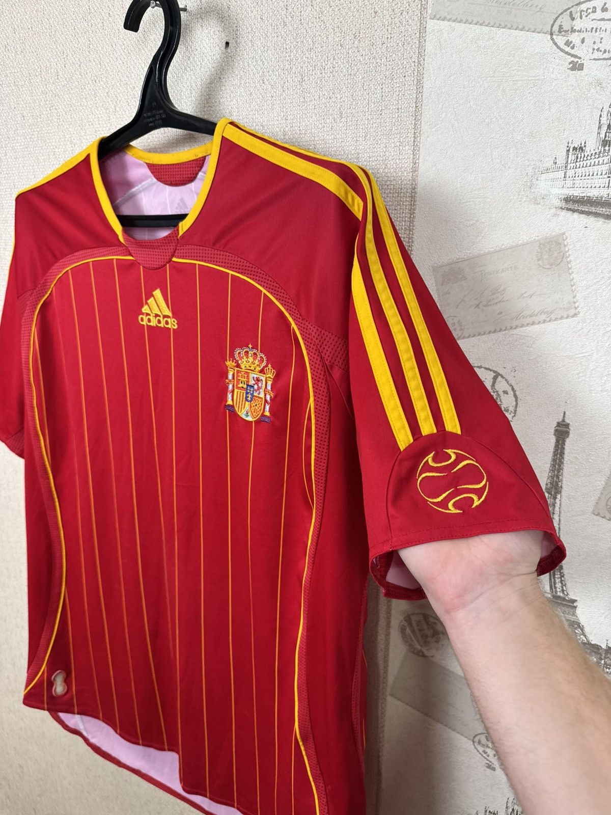 Adidas Adidas Spain 2006-2007 Home Jersey Men’s L Football Shirt Size US L / EU 52-54 / 3 - 15 Thumbnail
