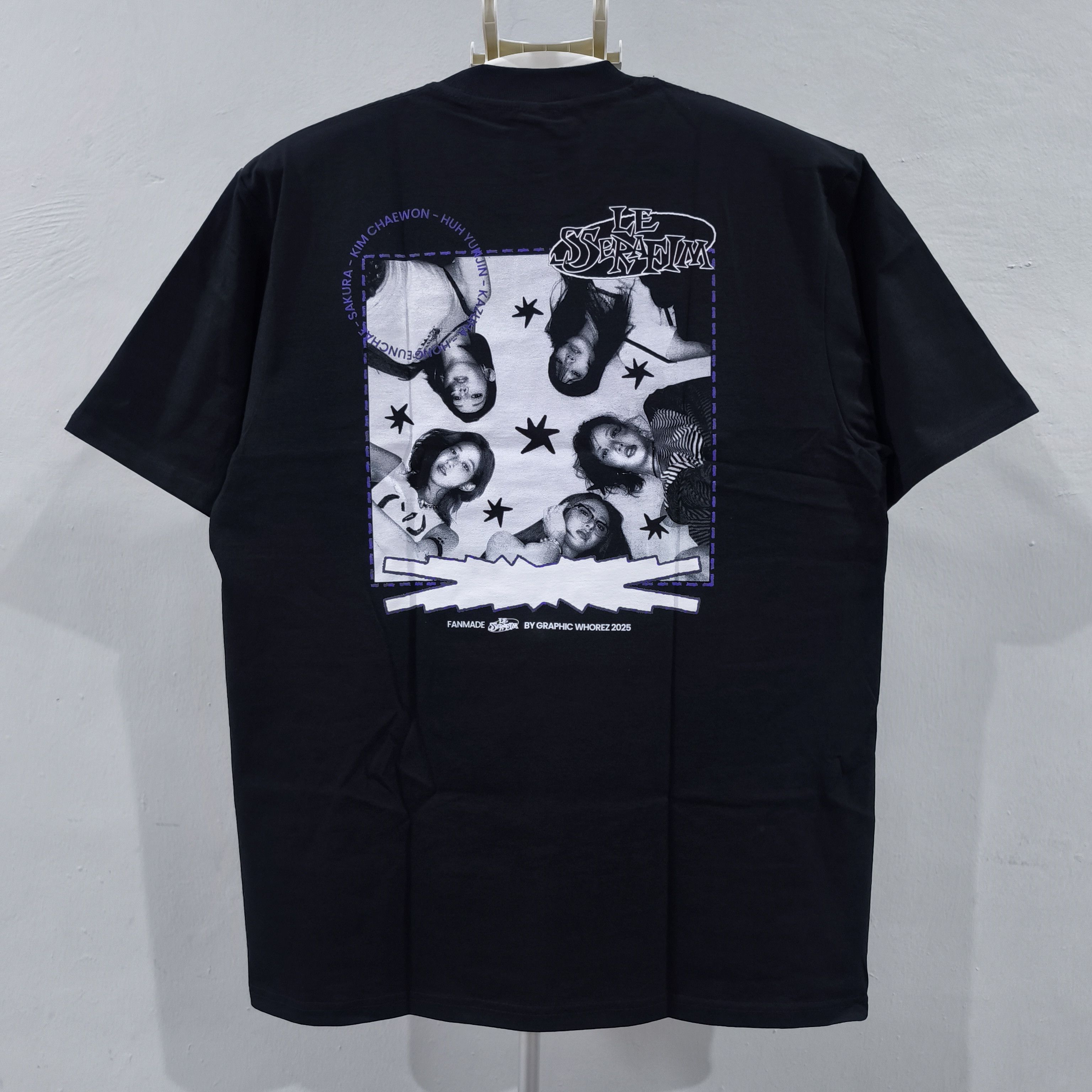 Rap Tees Le Sserafim Pressure V2 T-shirt Size US XL / EU 56 / 4 - 5 Thumbnail