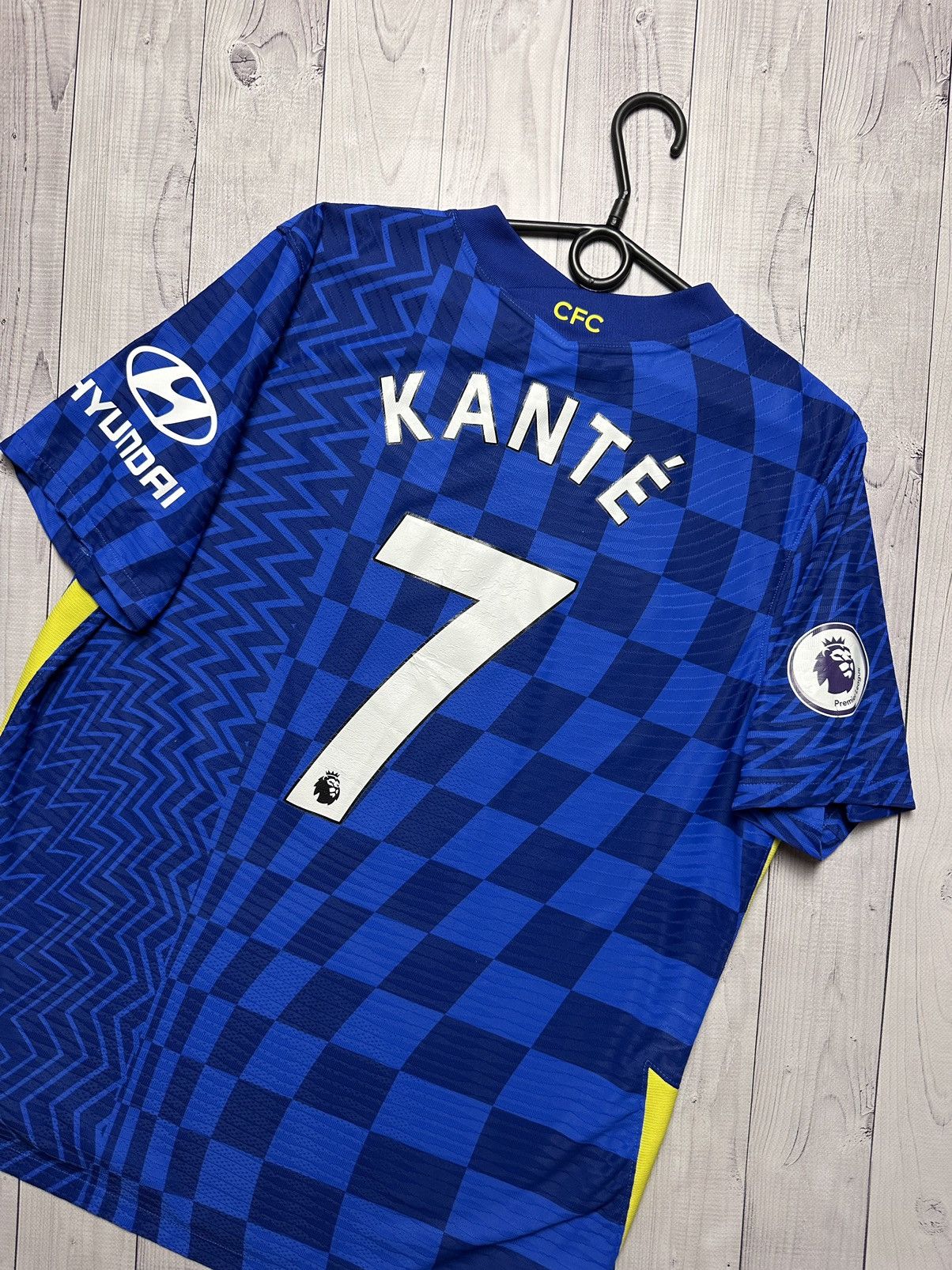 Vintage Chelsea soccer jersey Nike 7 Kante size XL Size US XL / EU 56 / 4 - 11 Thumbnail