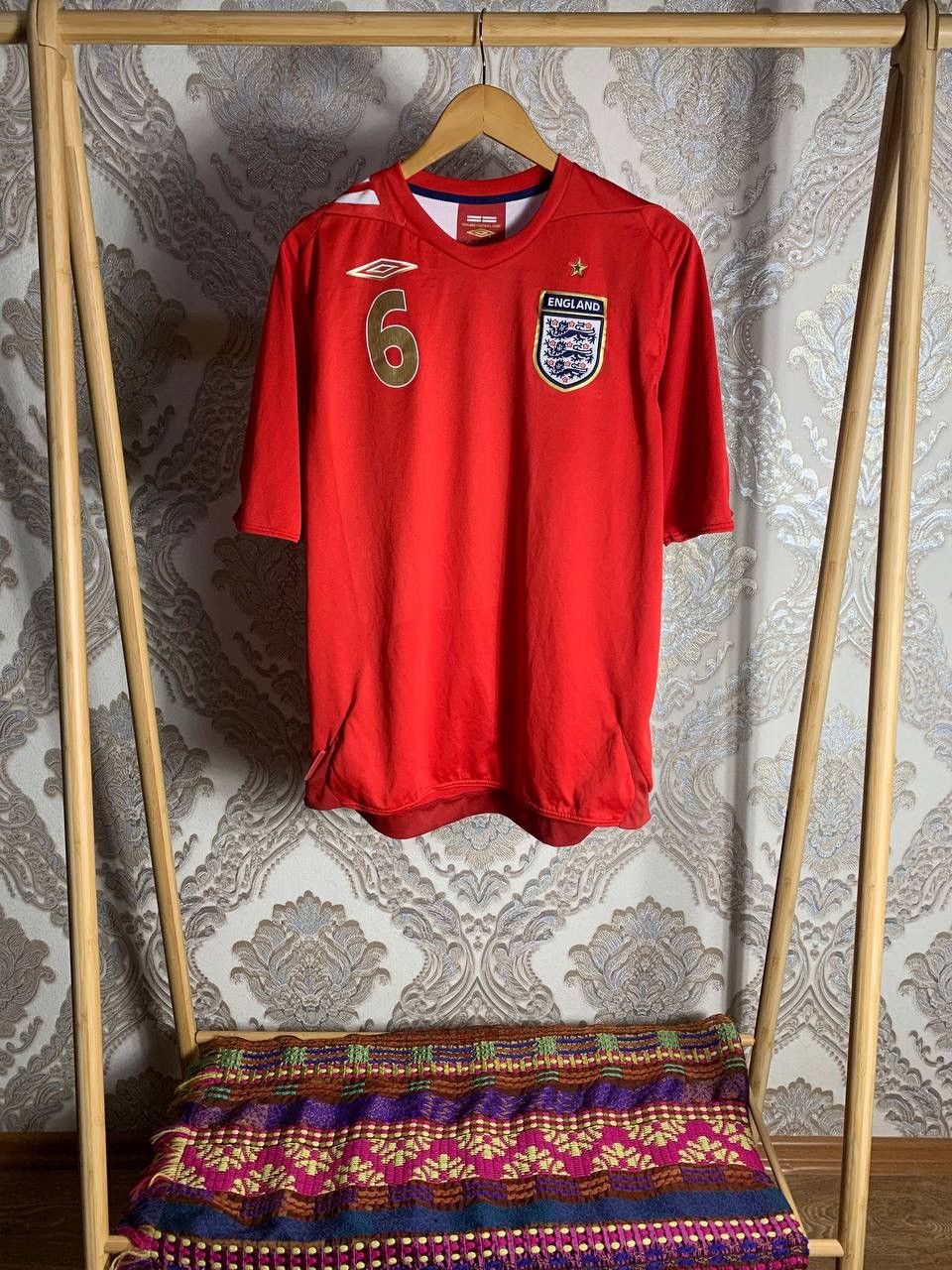 Umbro × Vintage VERY RARE UMBRO ENGLAND RETRO SOCCER JERSEY BLOKECORE Y2K Size US L / EU 52-54 / 3 - 2 Thumbnail
