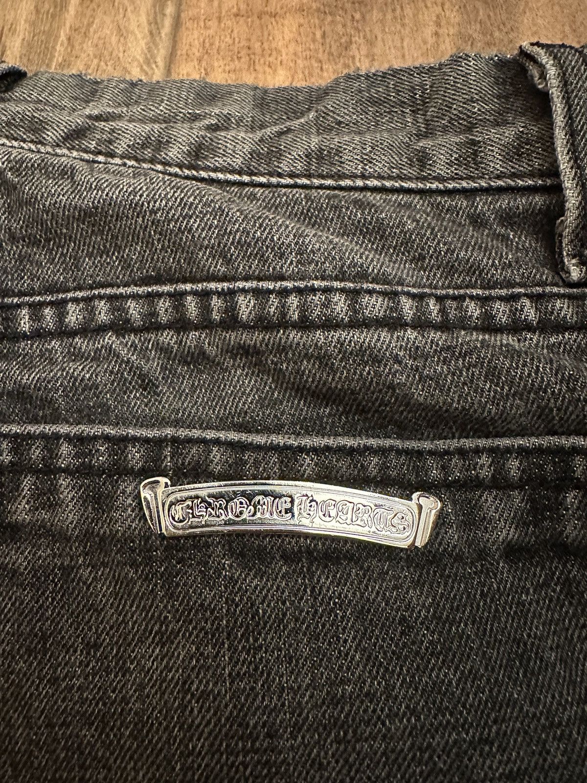 Chrome Hearts Chrome Hearts Grey Black & Red Cross Patch Jeans Size US 32 / EU 48 - 9 Thumbnail