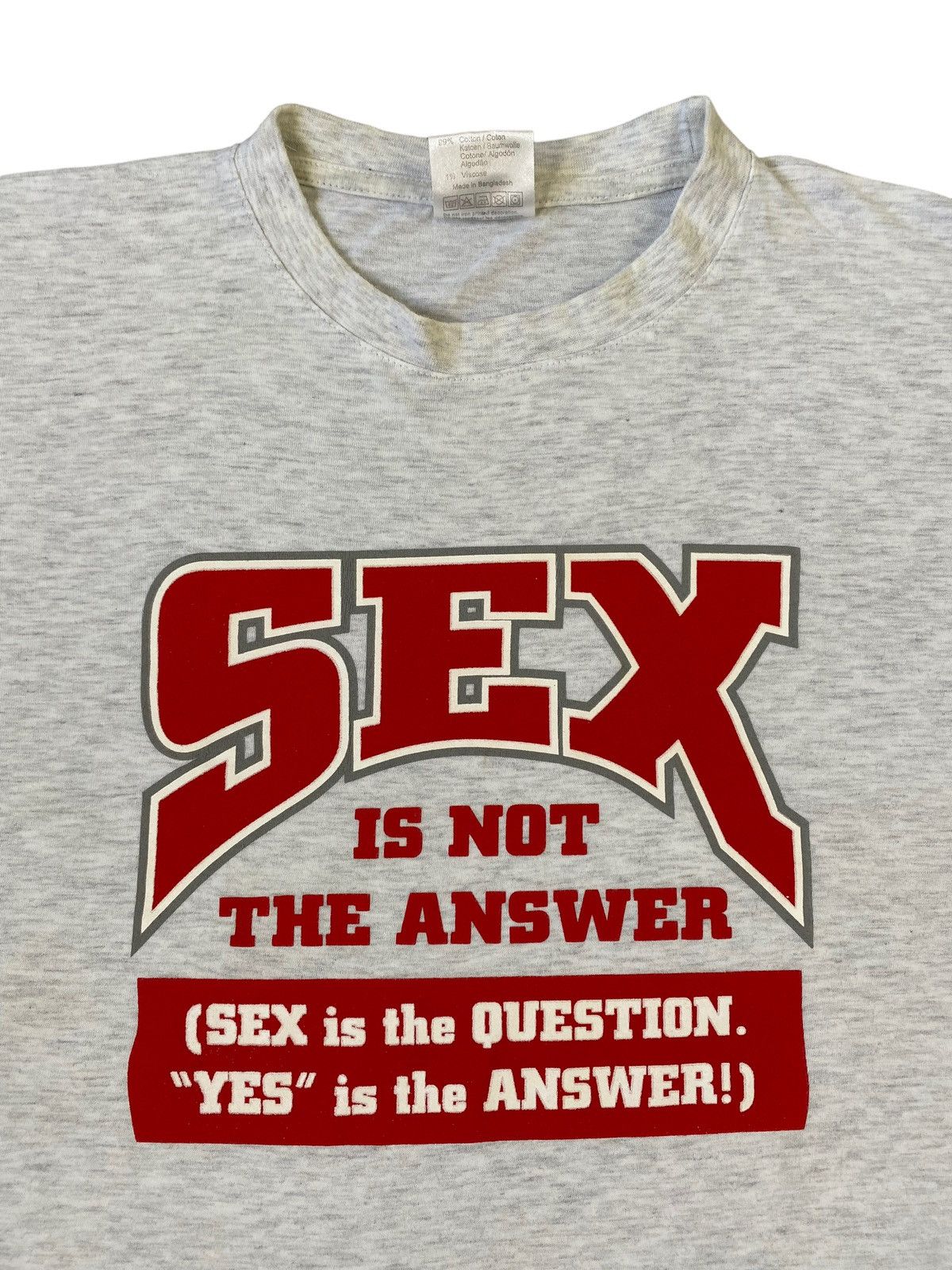 Vintage Vintage 90s Sex is The Answer Funny Saying Graphic Tshirt Size US XL / EU 56 / 4 - 2 Thumbnail