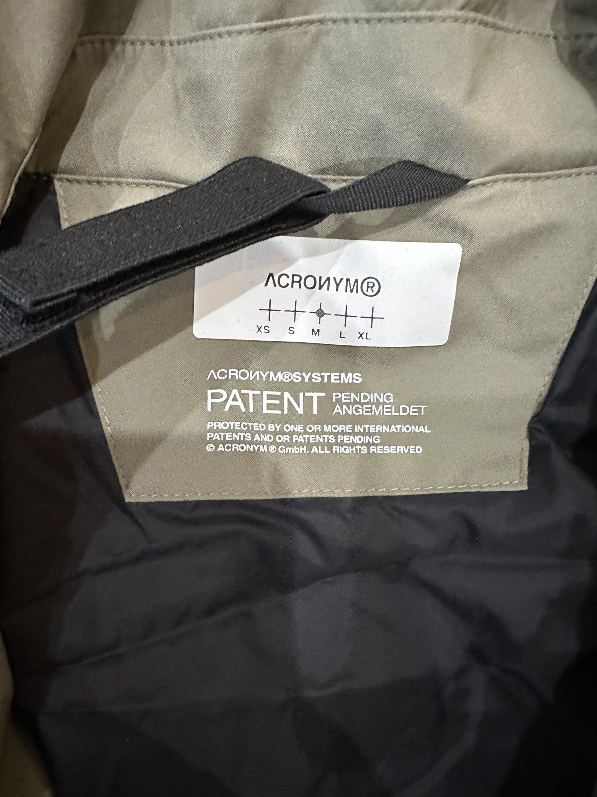 Acronym Acronym J68-PL Size US M / EU 48-50 / 2 - 5 Thumbnail