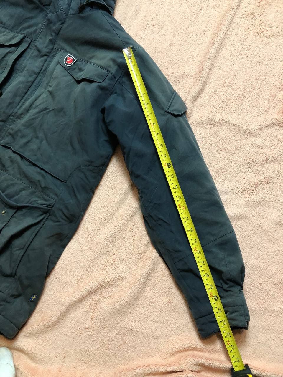 Fjallraven Vintage Fjallraven Crazy Y2K Logo Streetwear Jacket Size US L / EU 52-54 / 3 - 11 Thumbnail
