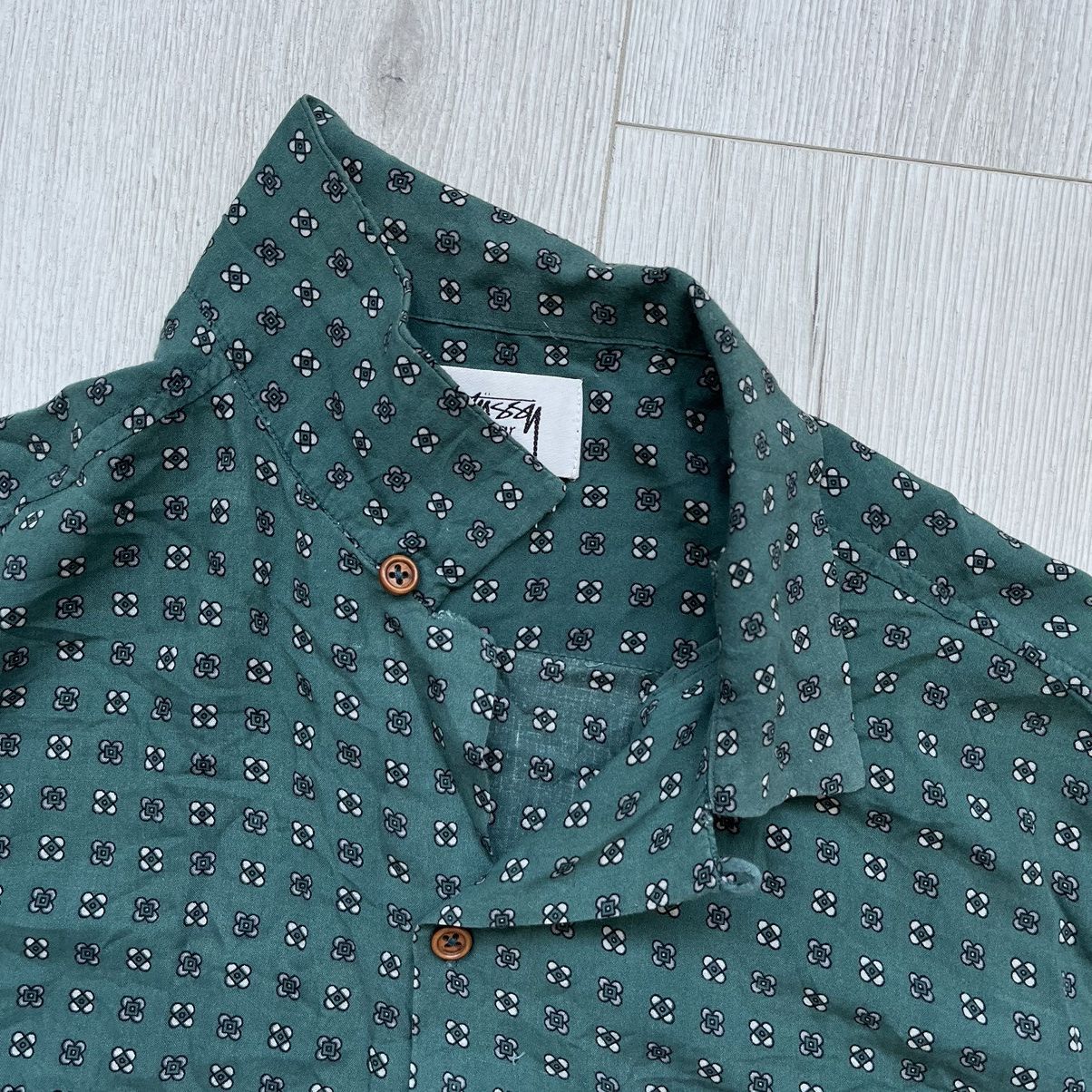 Stussy × Vintage Rare Stüssy Wear Monogram Rayon Button Up Shirt S size Mens Size US S / EU 44-46 / 1 - 7 Thumbnail