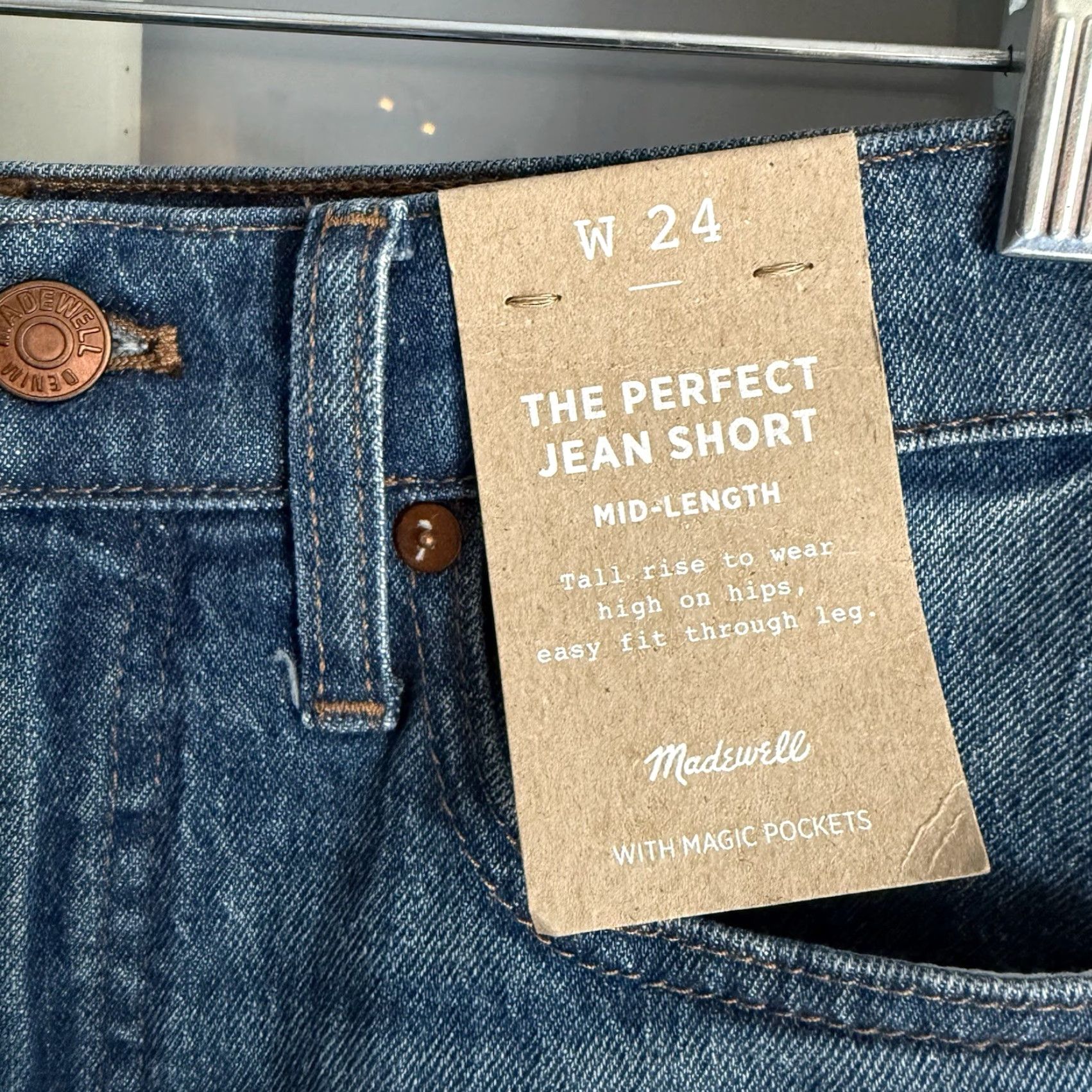 Madewell Madewell The Perfect Long Jean Short Lanewood Wash Size 24 Jeans Vintage No? Skip—Use Non-Vintage Size 42" / US 20 - 3 Thumbnail