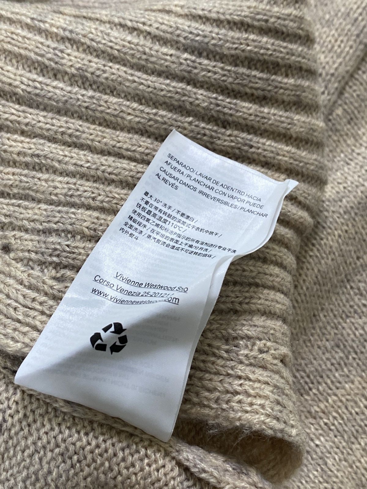 Vivienne Westwood RARE❤️‍🔥Vivienne Westwood Anglomania Cropped Knitwear Size US M / EU 48-50 / 2 - 6 Thumbnail