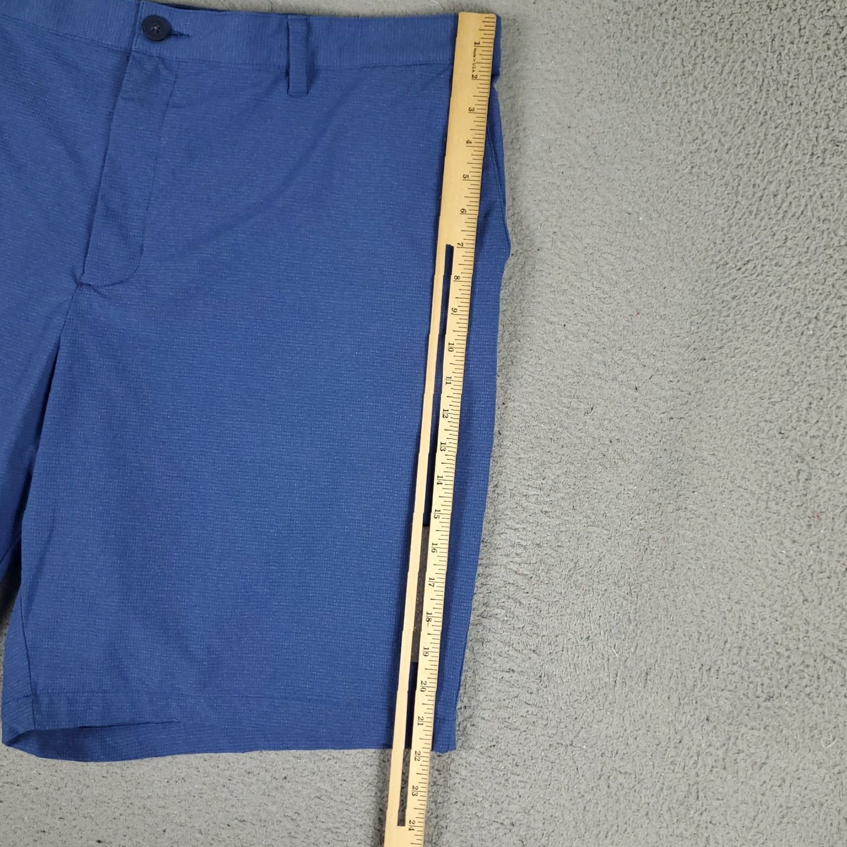 Tommy Bahama VINTAGE Tommy Bahama Shorts Men Size 43 Blue Nylon Flat Front Casual Chino Size US 43 - 5 Thumbnail