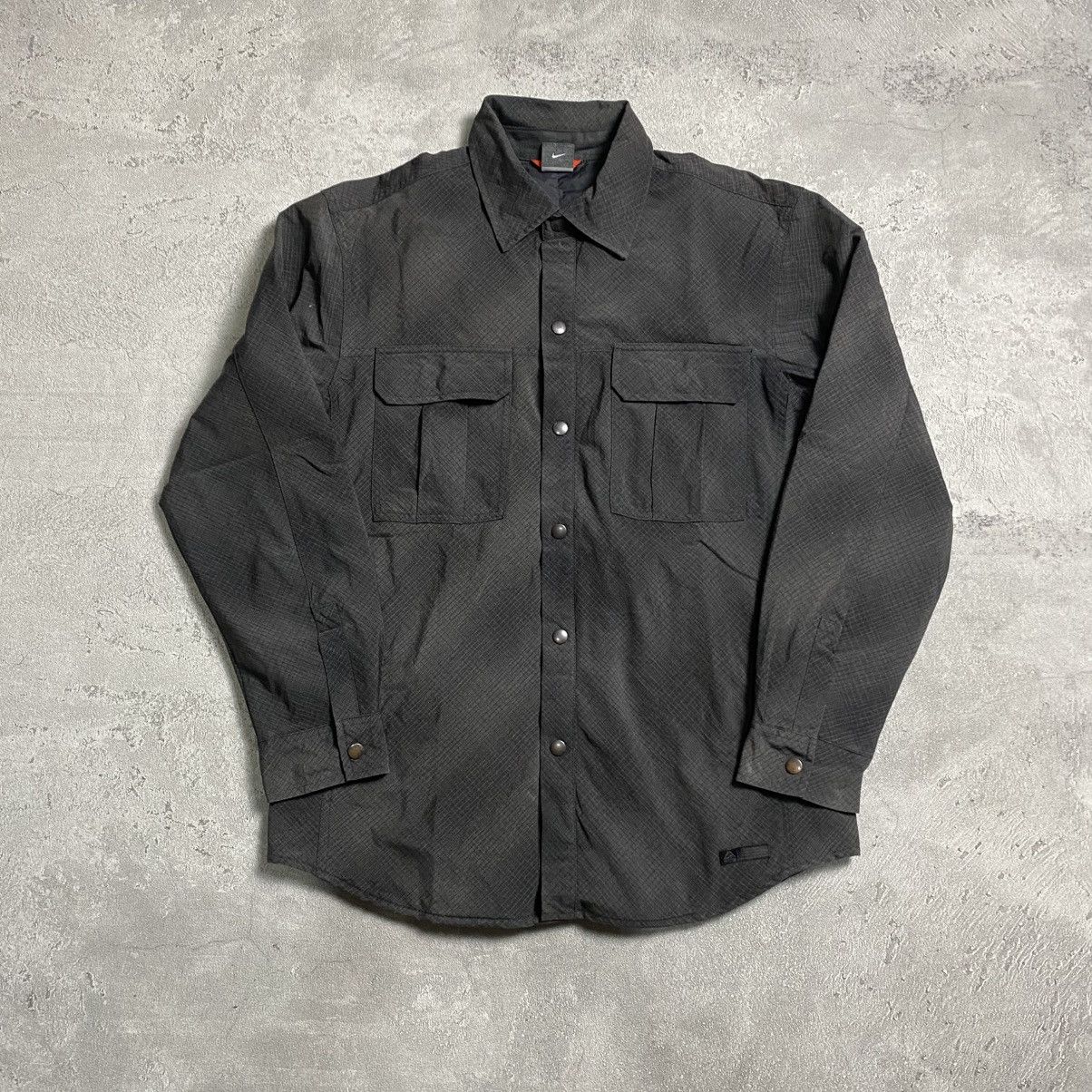 Nike ACG Nike ACG Black Plaid Snap Jacket Quit Lined Collared Size US M / EU 48-50 / 2 - 1 Thumbnail