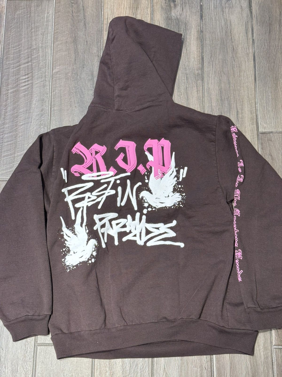 Revenge REVENGE GRAFFITI DOVE HOODIE CHOCOLATE BROWN Size US XL / EU 56 / 4 - 2 Thumbnail