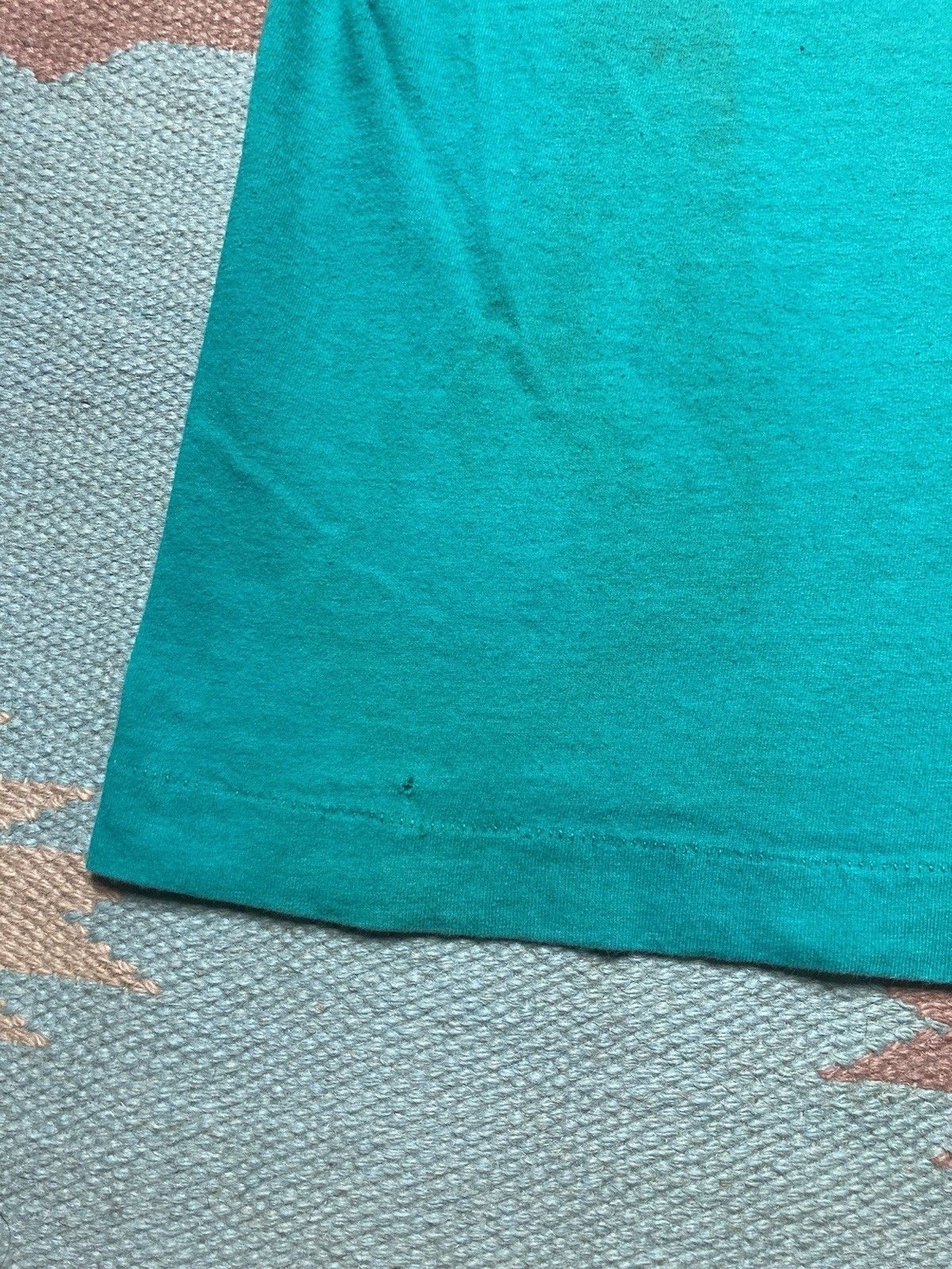 Fruit Of The Loom × Vintage Vtg 80s pocket t shirt fruit of the loom blank soft cotton L Size US L / EU 52-54 / 3 - 3 Thumbnail
