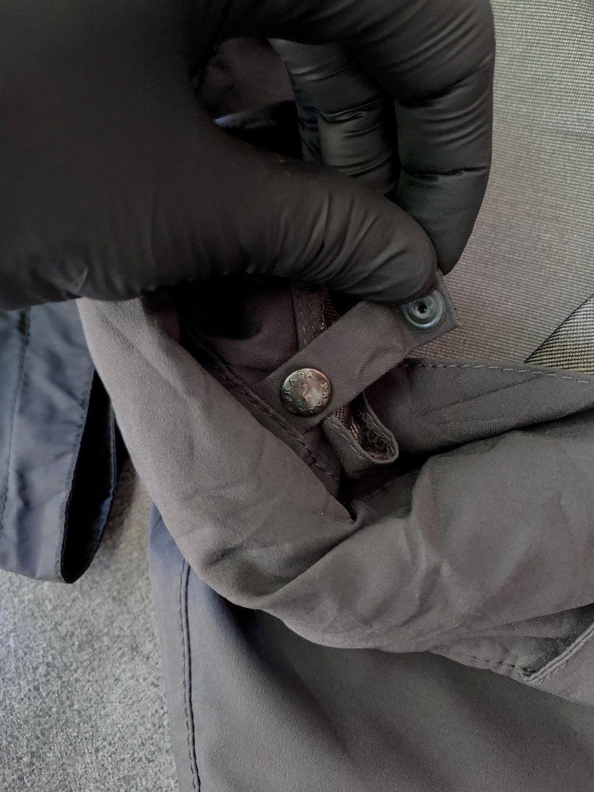 Prada FREE TAX! 2000s Goretex Convertible Hooded Coat Jacket Size US L / EU 52-54 / 3 - 12 Thumbnail