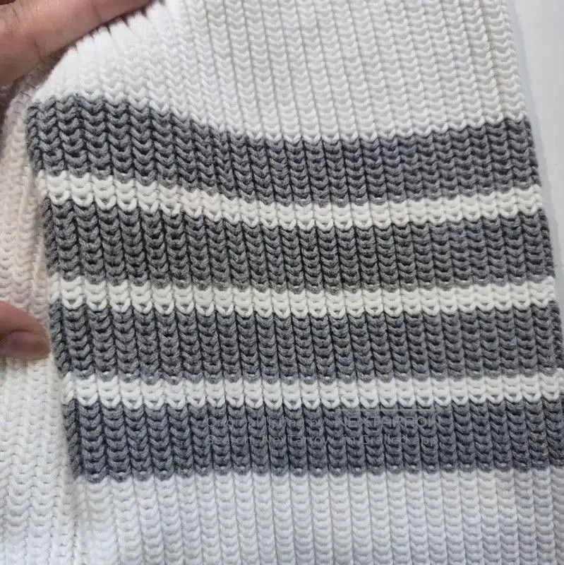 Thom Browne Thom Browne White Wool Women's Pullover Sweater . Size L / US 10 / IT 46 - 3 Thumbnail