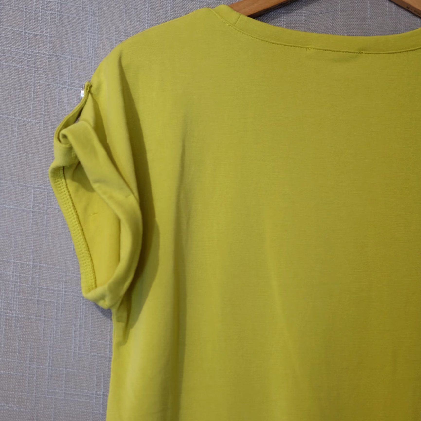 Vintage Cable & Gauge T-Shirt Womens S Dolman Sleeve Pockets Relaxed Fit Pale Citrus Short Sleeve Casual Workwear Modern Basic Trending - Mens? Size S / US 4 / IT 40 - 6 Thumbnail