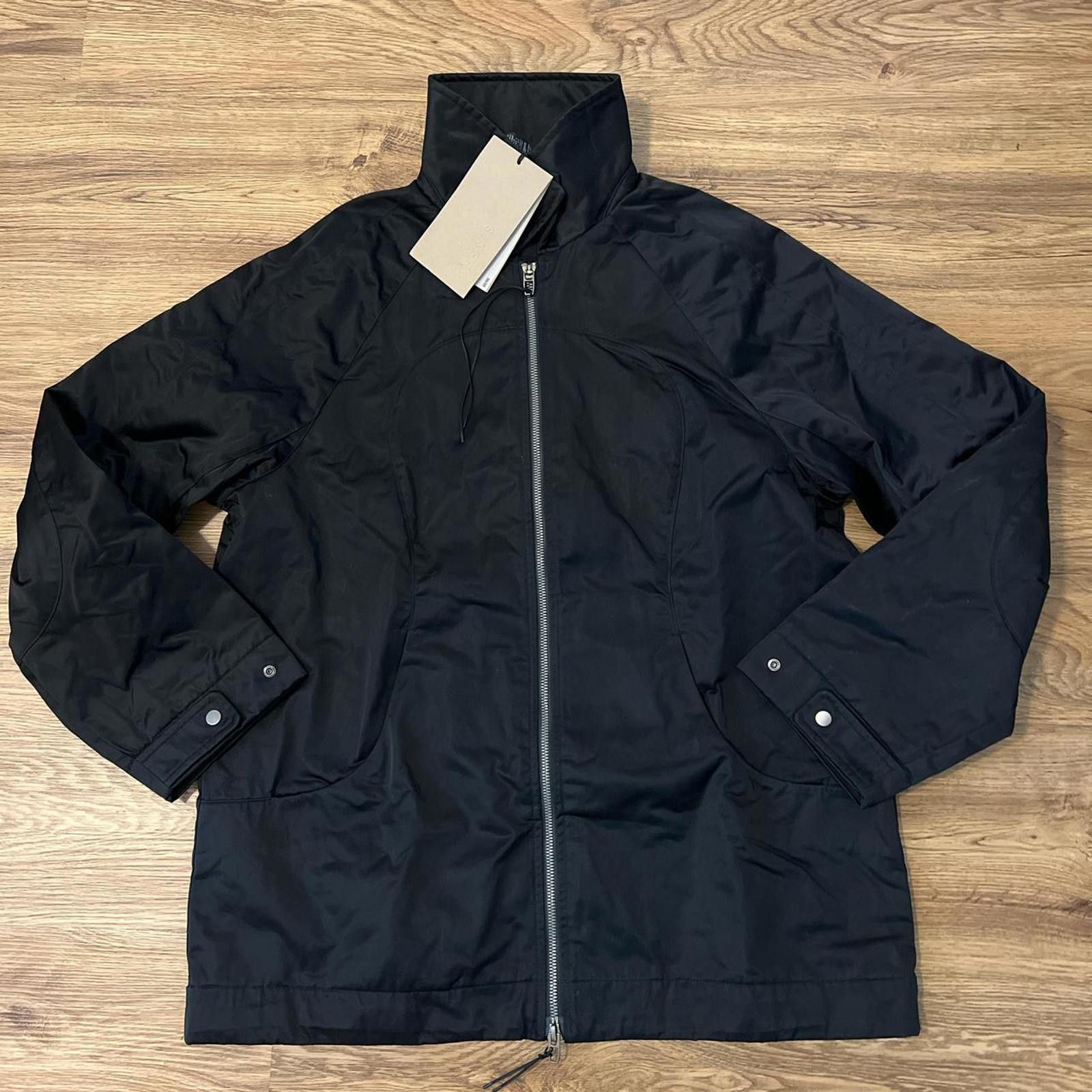Lululemon Water resistant Size US XS / EU 42 / 0 - 2 Thumbnail