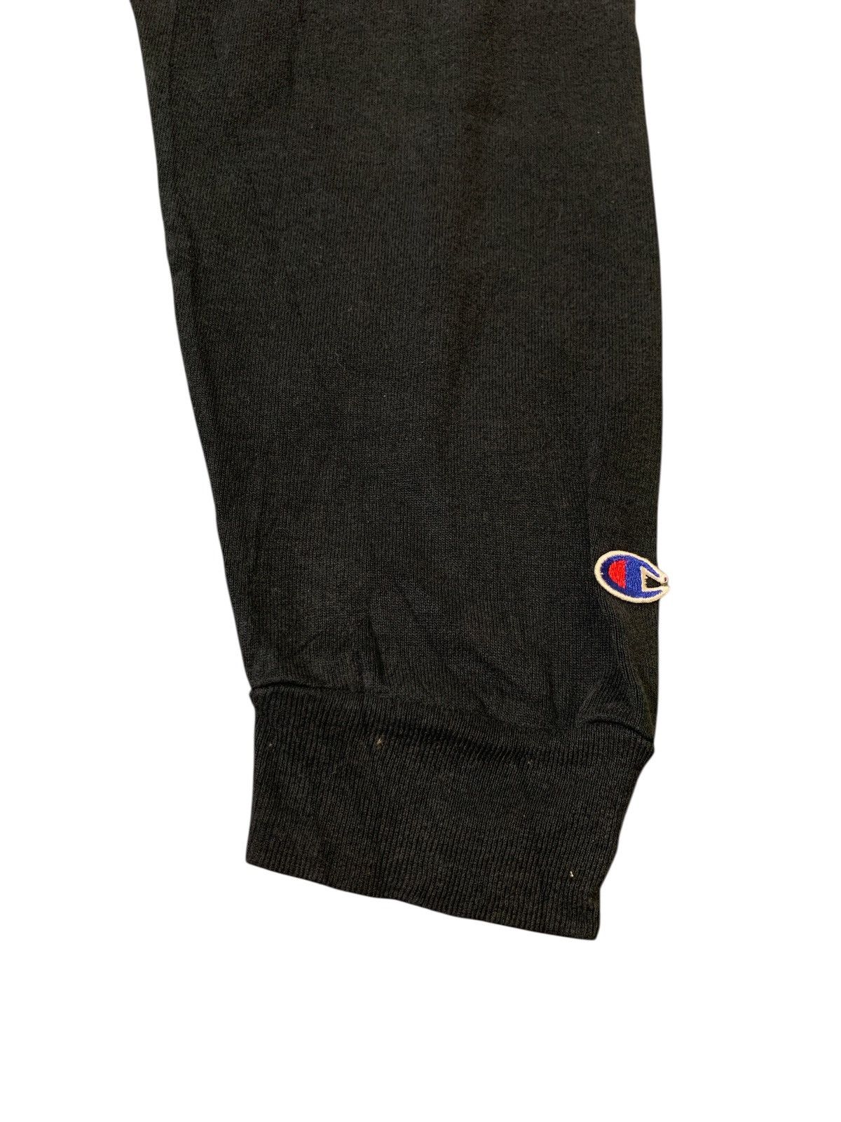 Champion Rare Design Vintage Champion Small Logo Hoodie Size US L / EU 52-54 / 3 - 5 Thumbnail