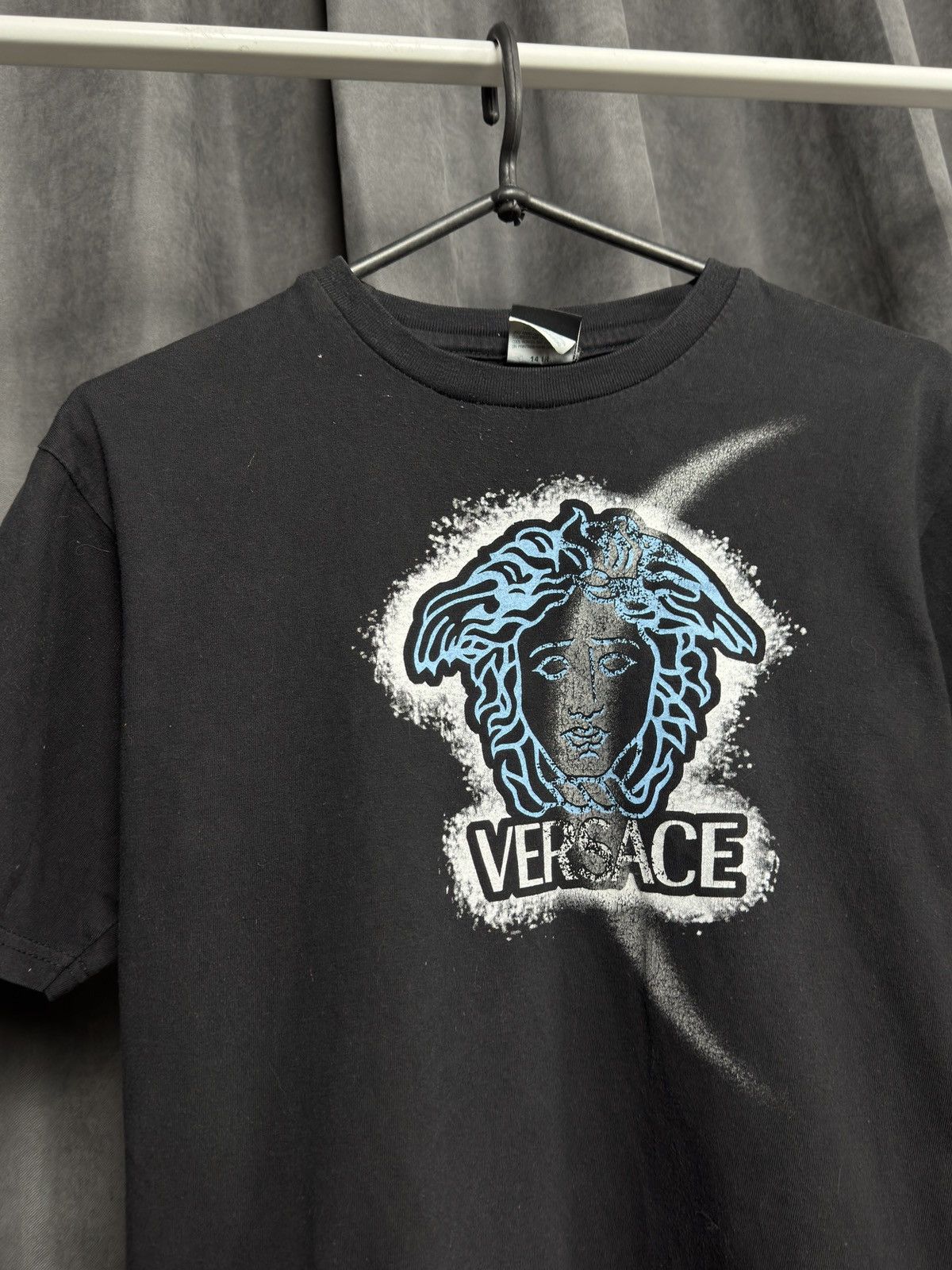 Designer × Versace Vintage Versace Big Logo T Shirt Size US S / EU 44-46 / 1 - 2 Thumbnail