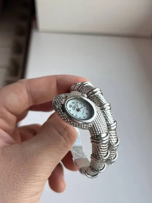 Japanese Brand Snake 🐍 regular bracelet unisex Vintage Design rare WATCH Size ONE SIZE - 4 Thumbnail