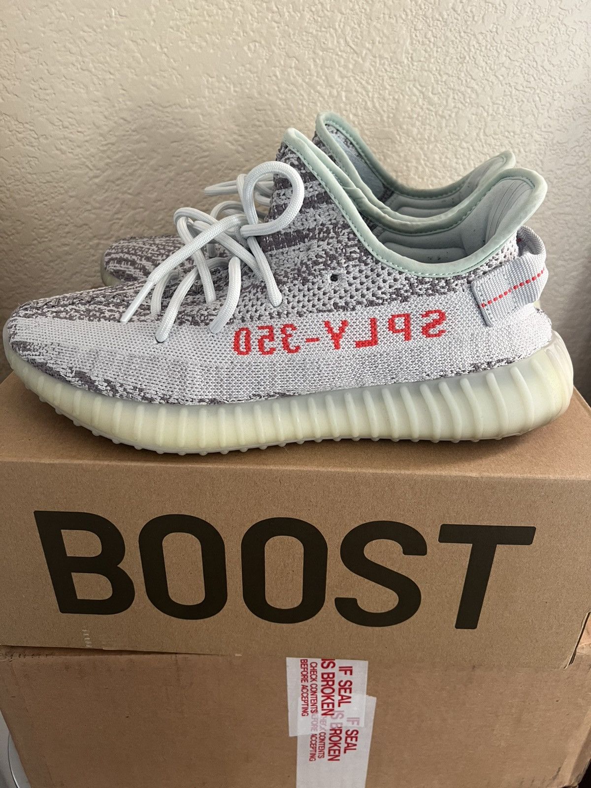 Yeezy Yeezy Boost 350 V2 “Blue Tint” Size US 10 / EU 43 - 1 Thumbnail