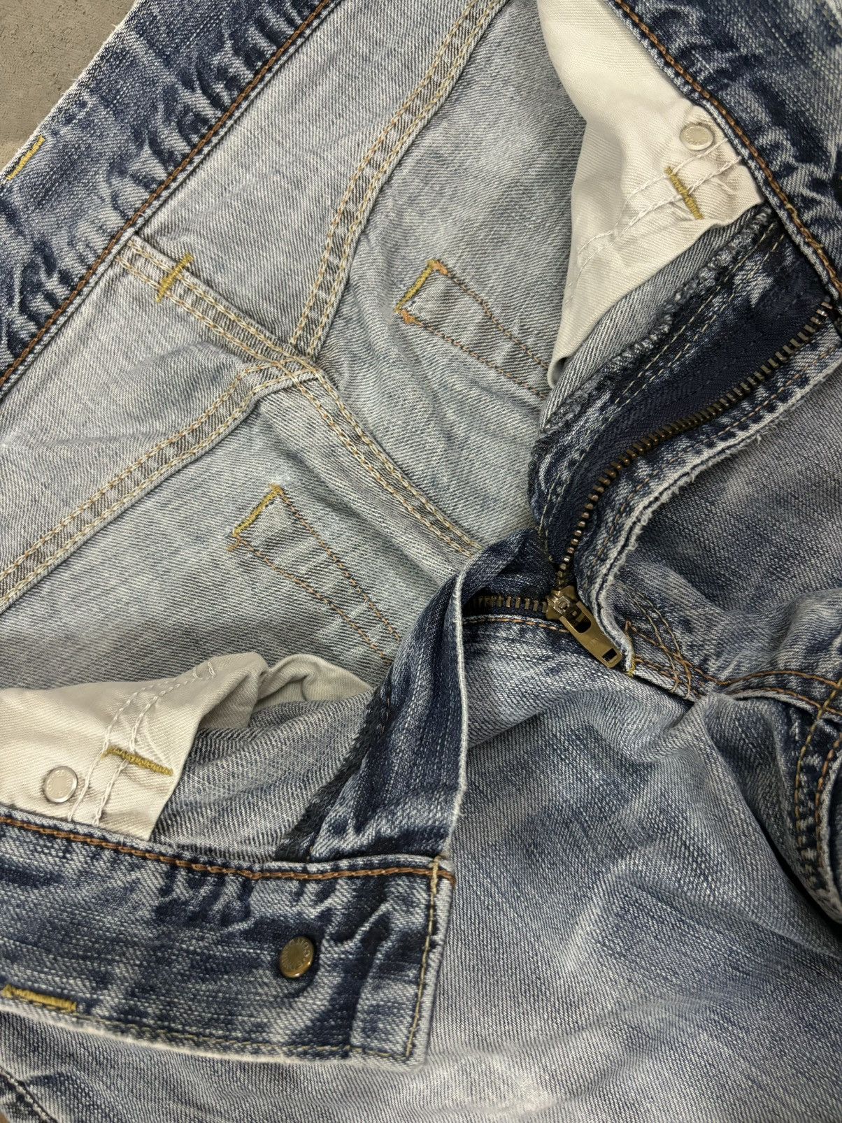 Edwin Vintage Edwin 503 Premium Blue Wash Distressed Grunge Jeans Size US 30 / EU 46 - 19 Thumbnail